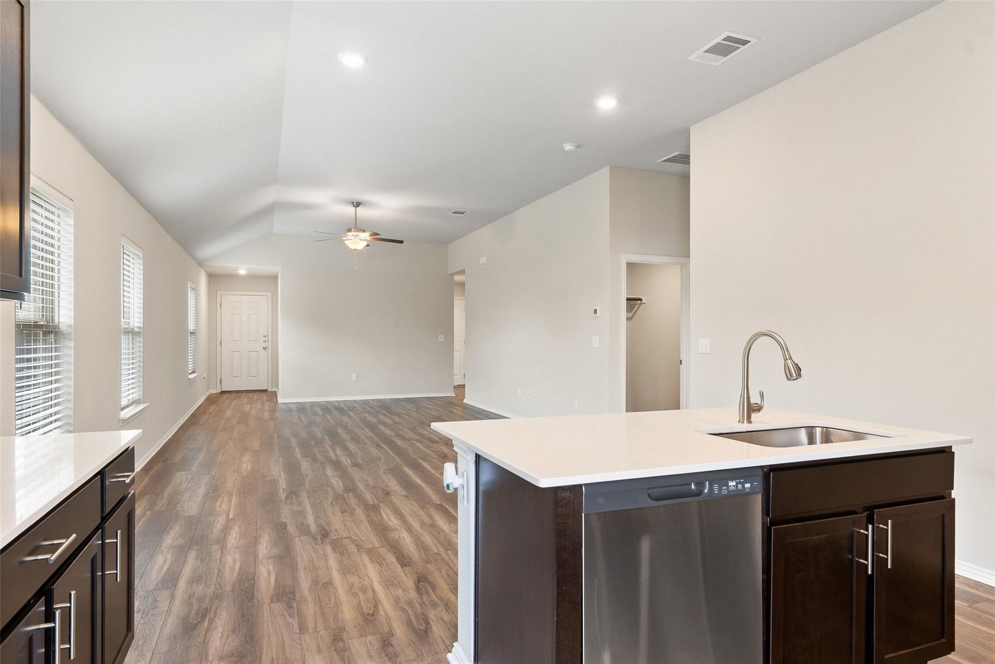 13608 Bullhorn Acacia Pass, Manor, TX 78653