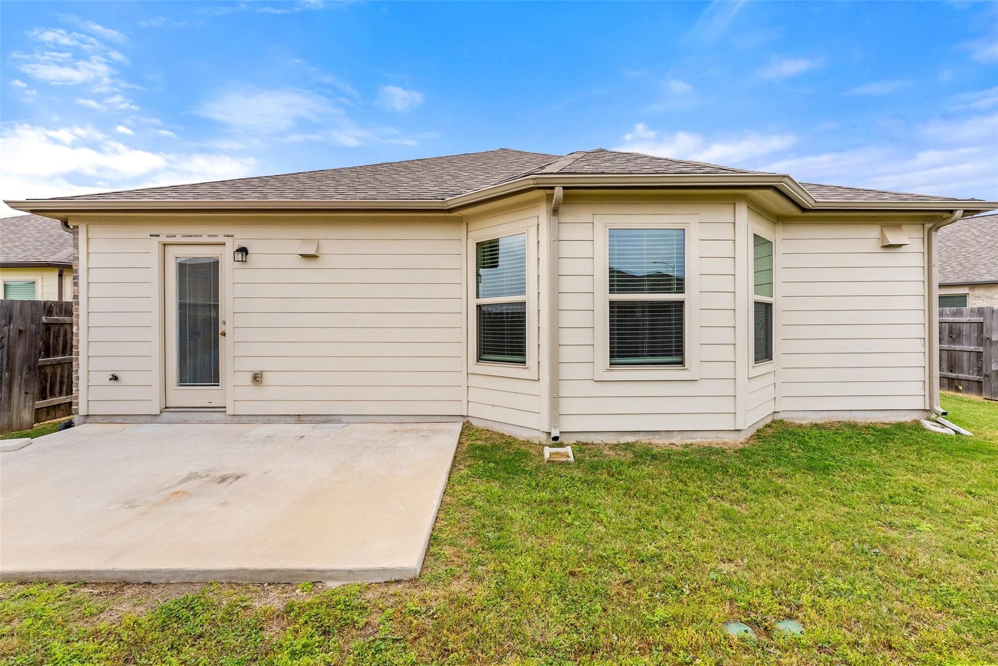 13608 Bullhorn Acacia Pass, Manor, TX 78653