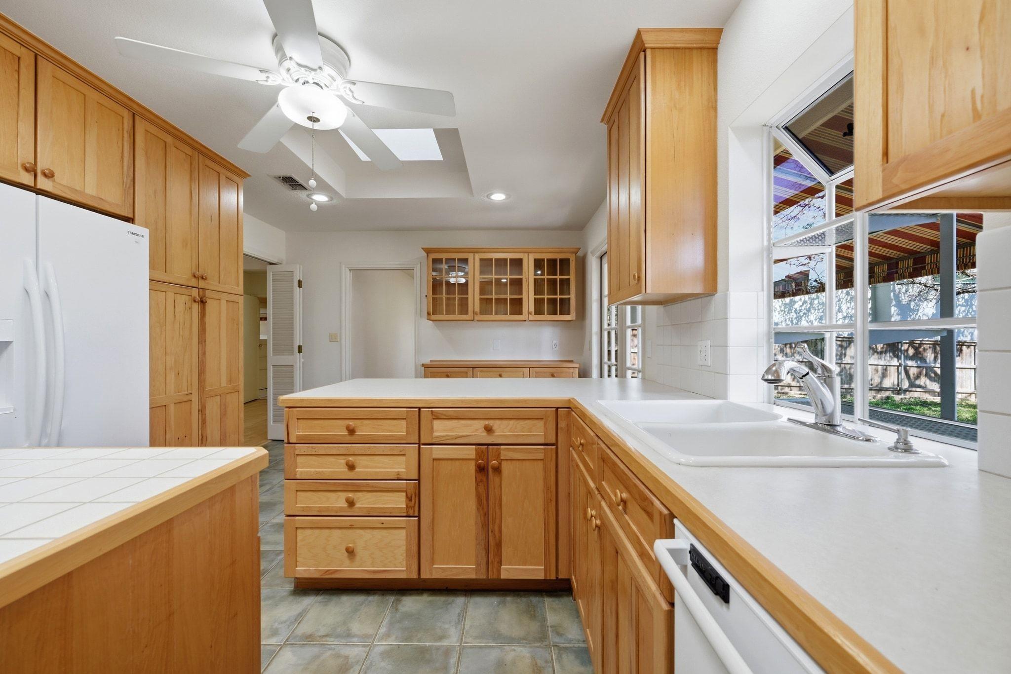 405 Ridgewood Rd, Austin, TX 78746