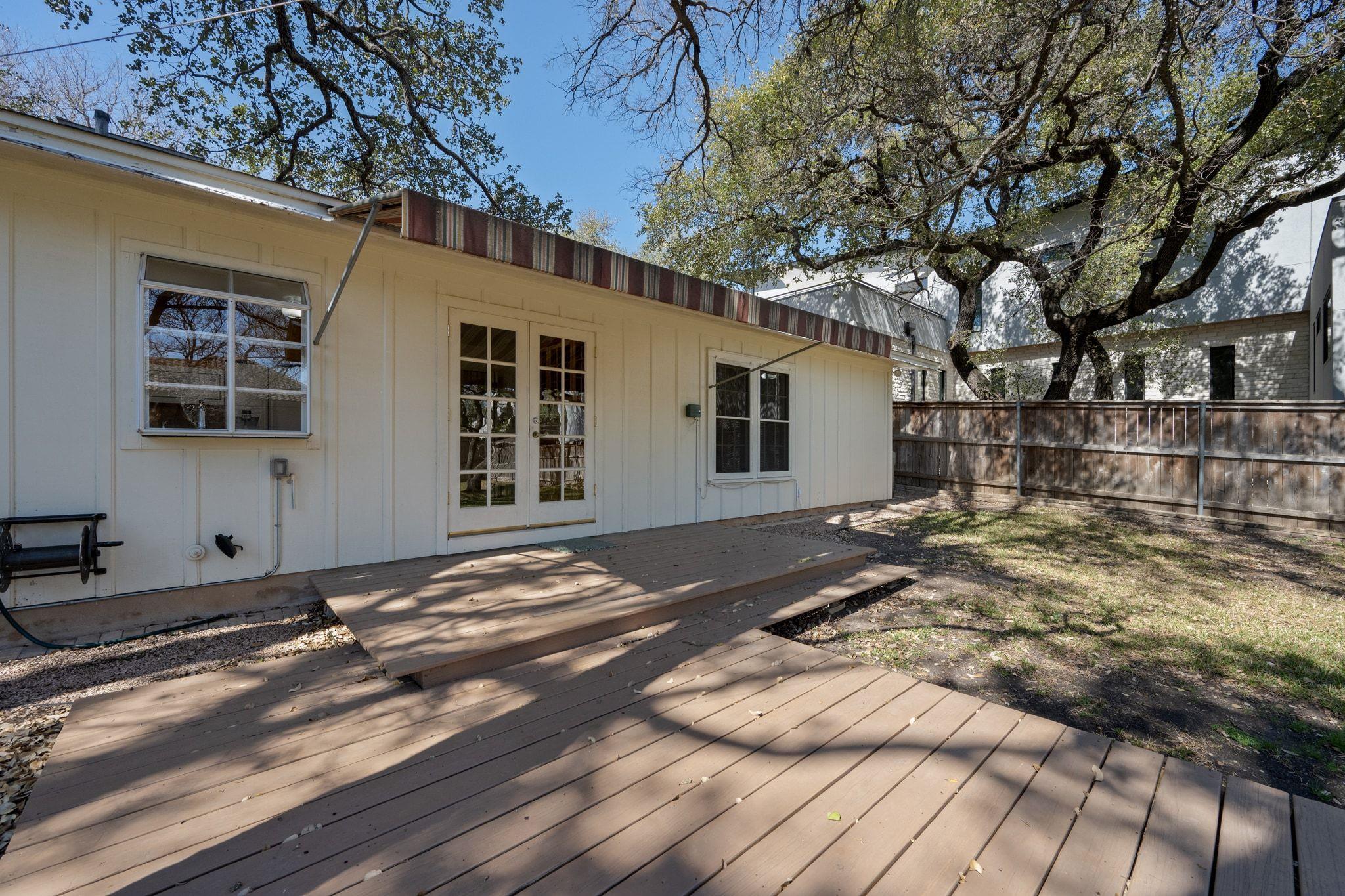 405 Ridgewood Rd, Austin, TX 78746