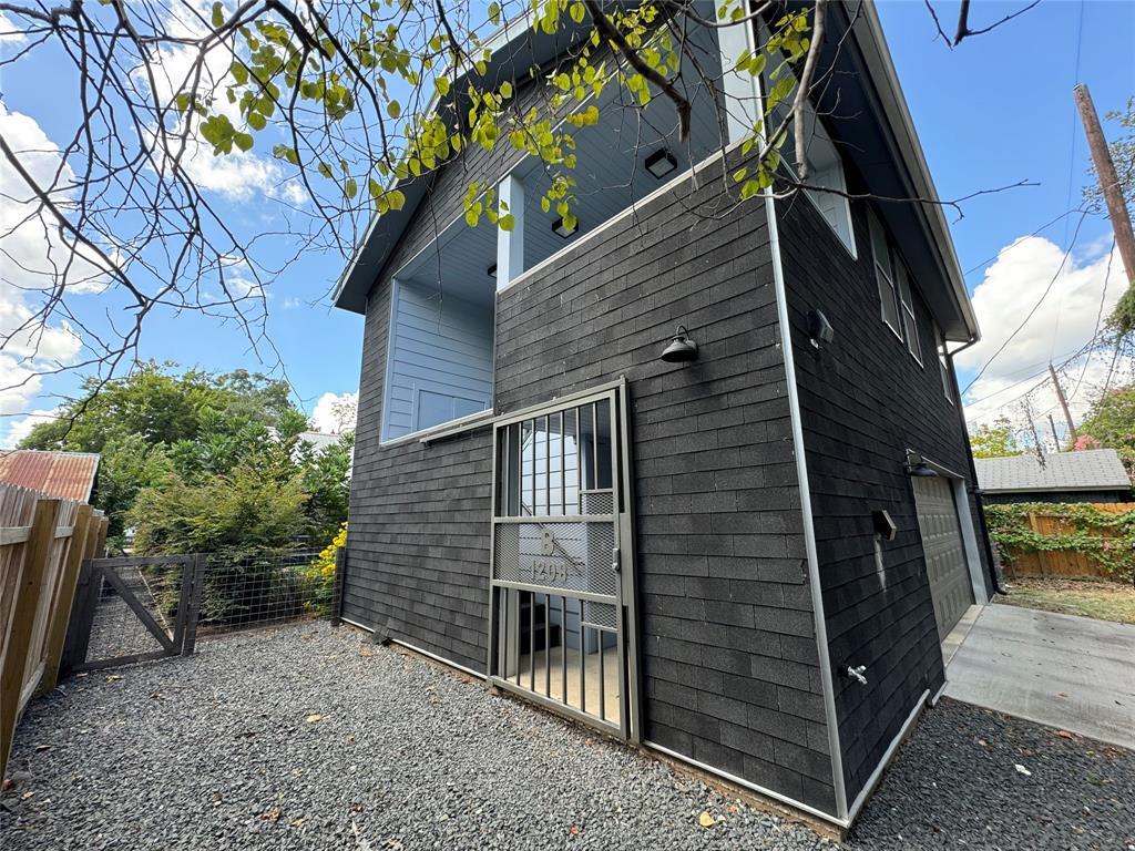 1208 E 2nd St # B, Austin, TX 78702