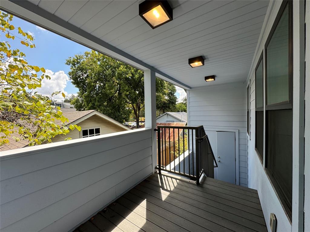 1208 E 2nd St # B, Austin, TX 78702