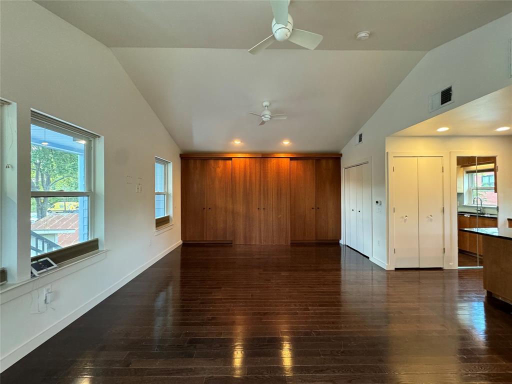 1208 E 2nd St # B, Austin, TX 78702