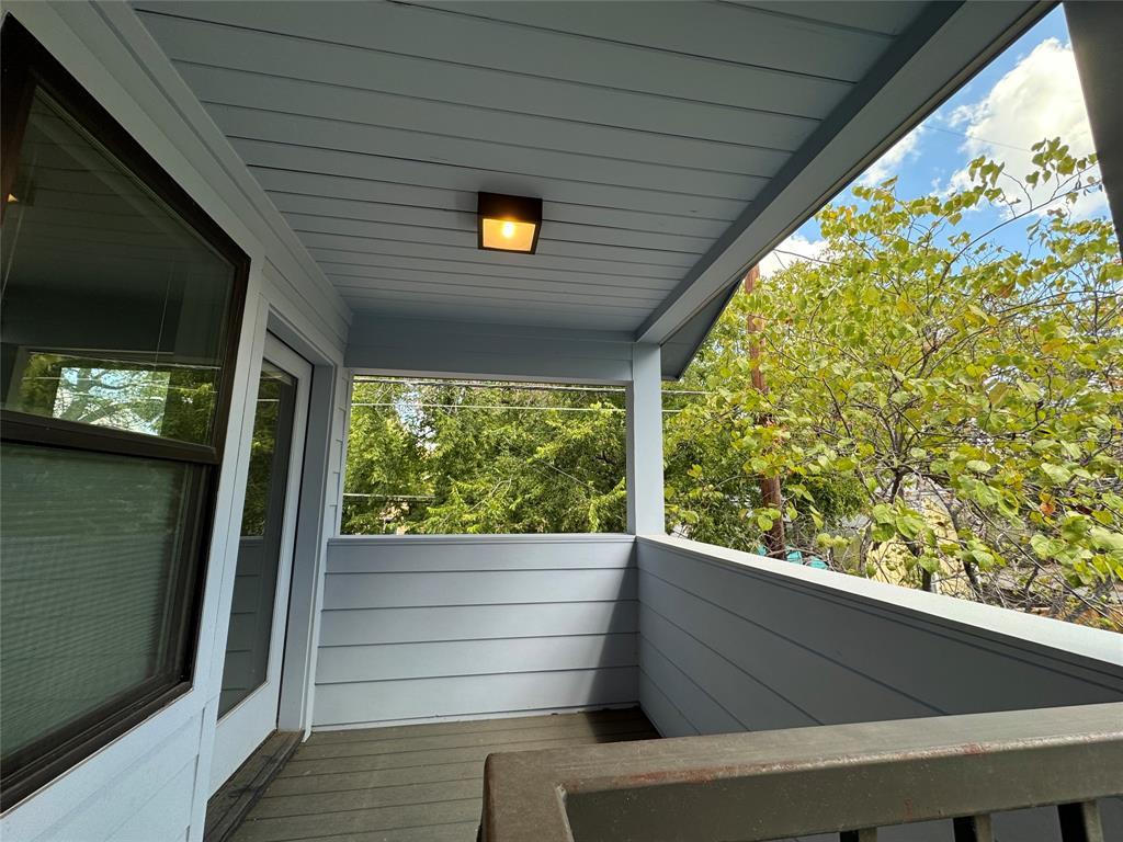 1208 E 2nd St # B, Austin, TX 78702