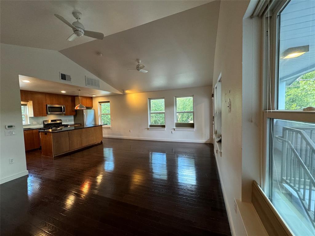 1208 E 2nd St # B, Austin, TX 78702