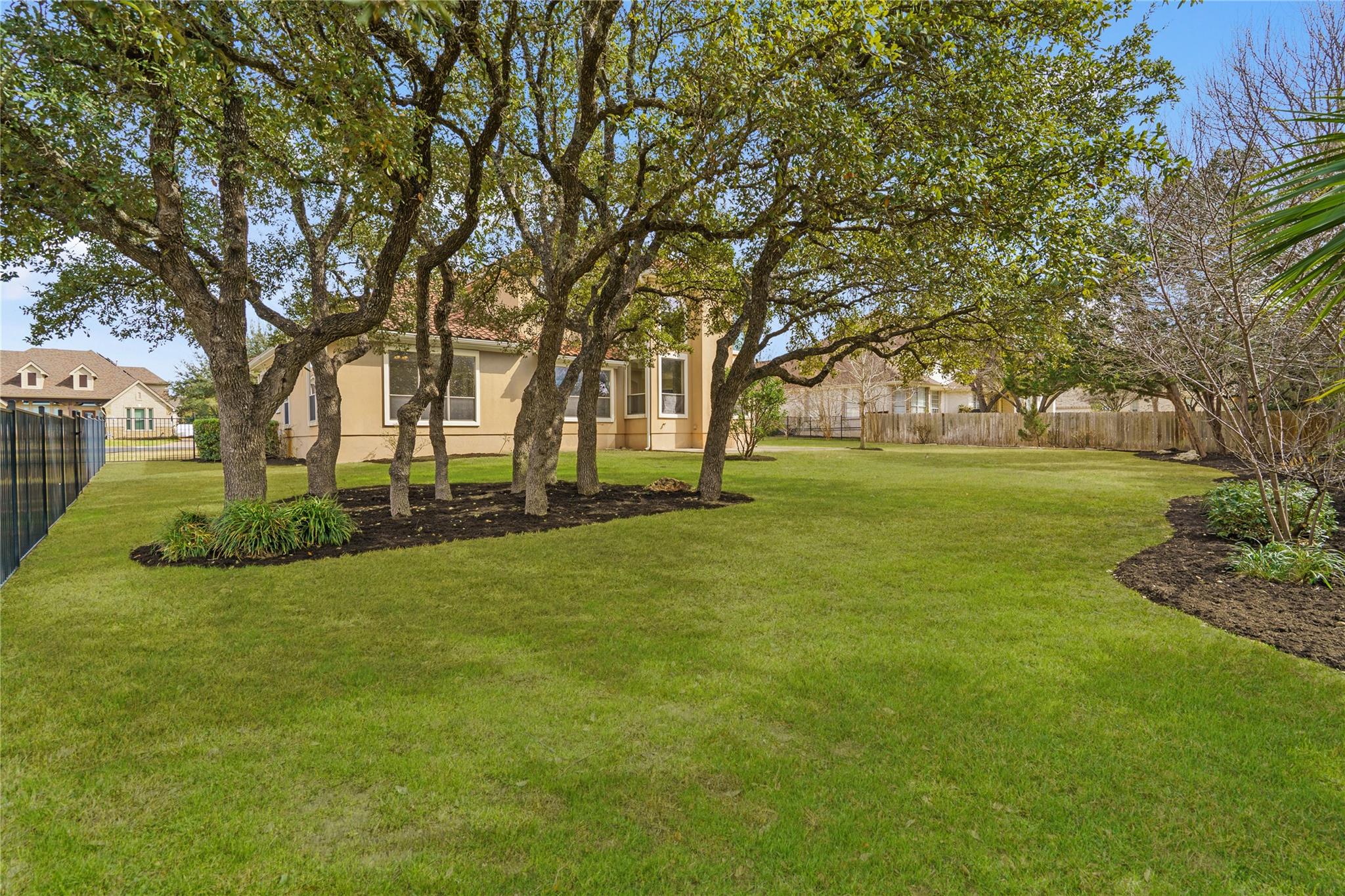 3237 Bay Hill Ln, Round Rock, TX 78664