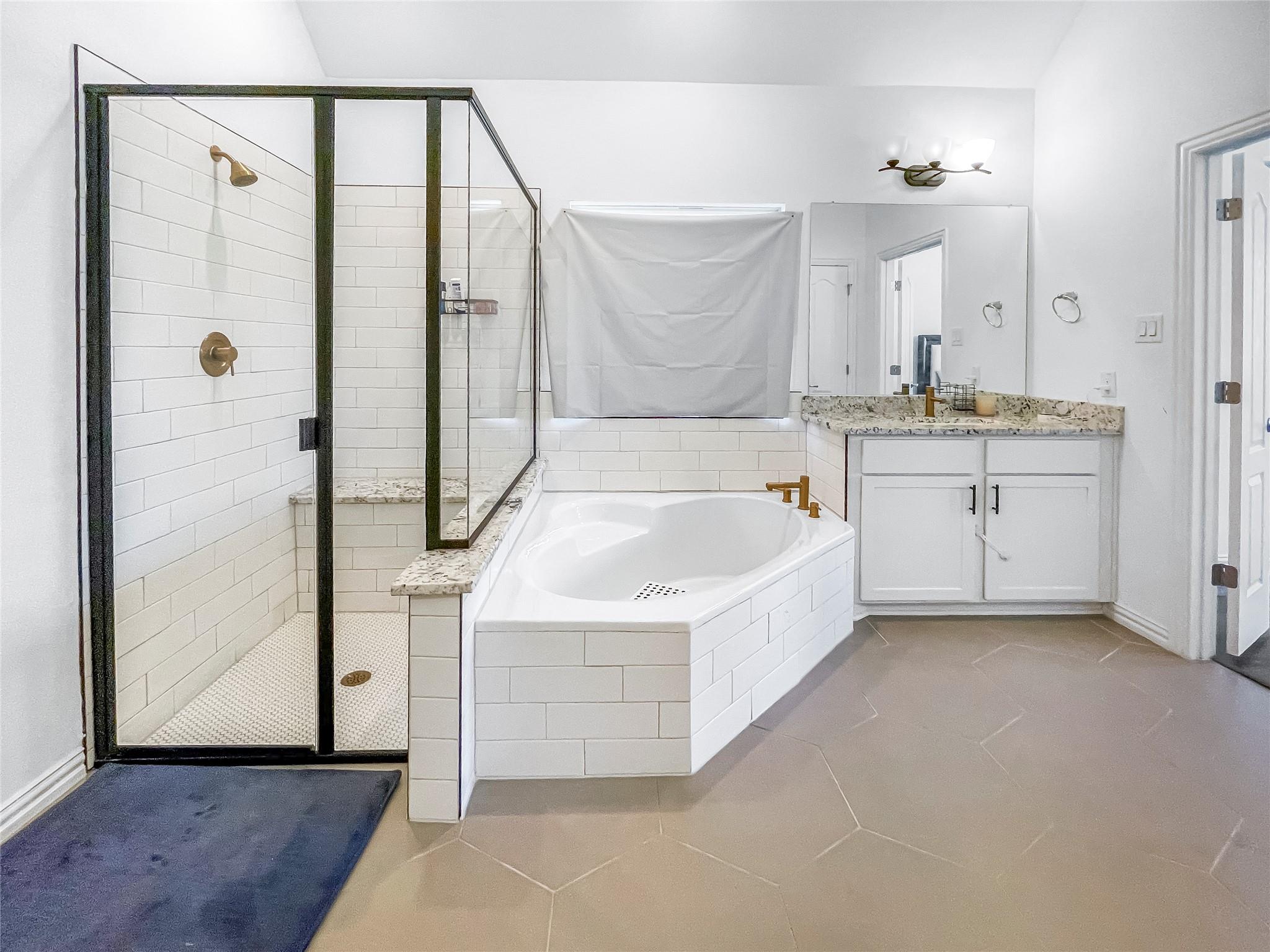 114 Contrada Grace Ln, Hutto, TX 78634