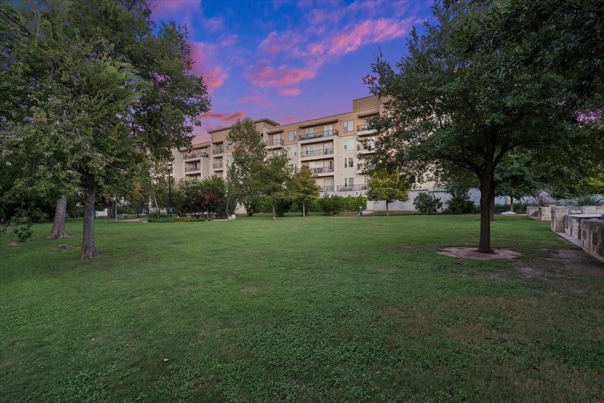 1900 Barton Springs Rd # 5001, Austin, TX 78704