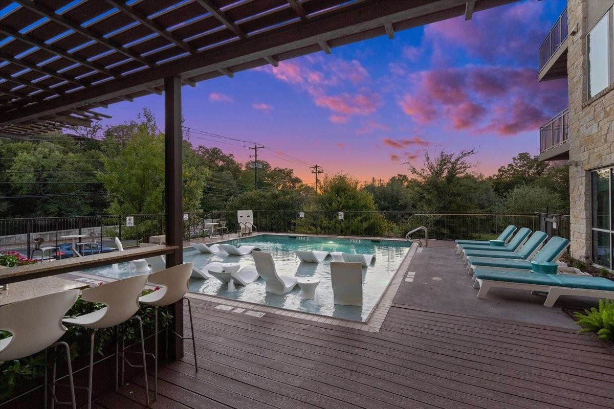 1900 Barton Springs Rd # 5001, Austin, TX 78704