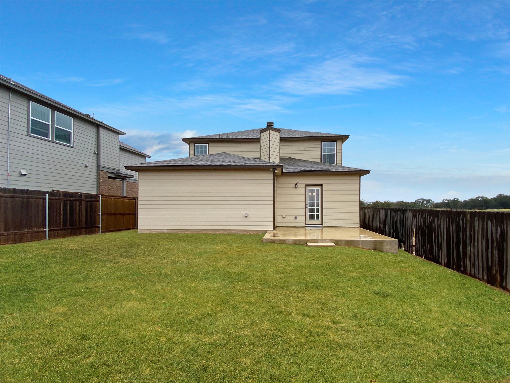 932 Yellow Ribbon Cv, Jarrell, TX 76537