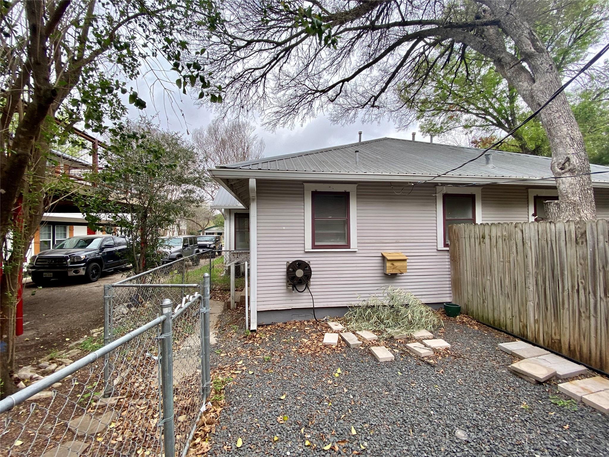 2845 San Gabriel St # A, Austin, TX 78705