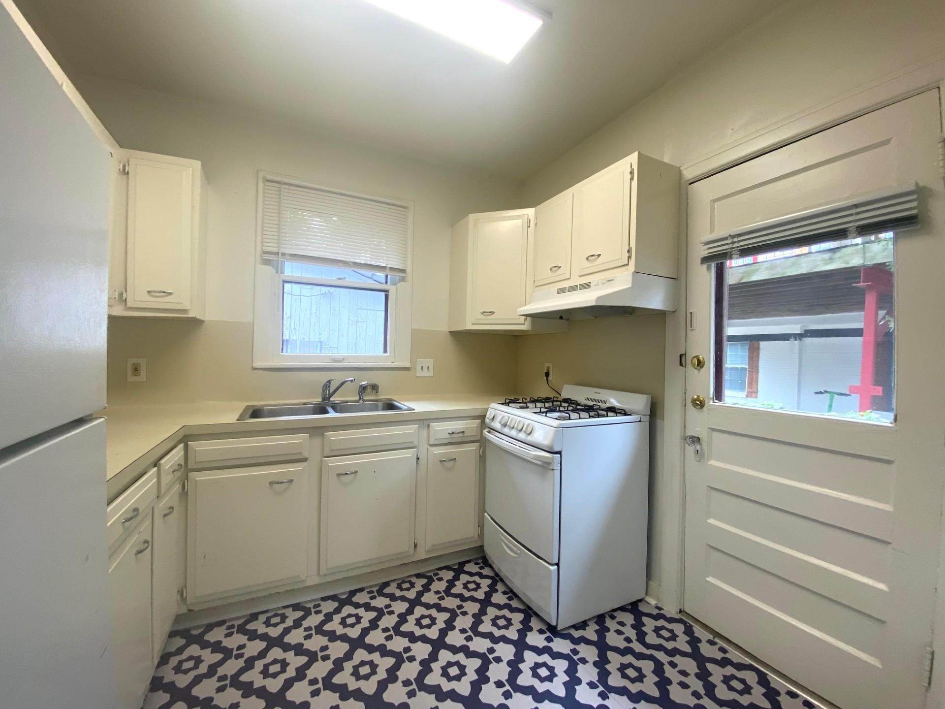 2845 San Gabriel St # A, Austin, TX 78705