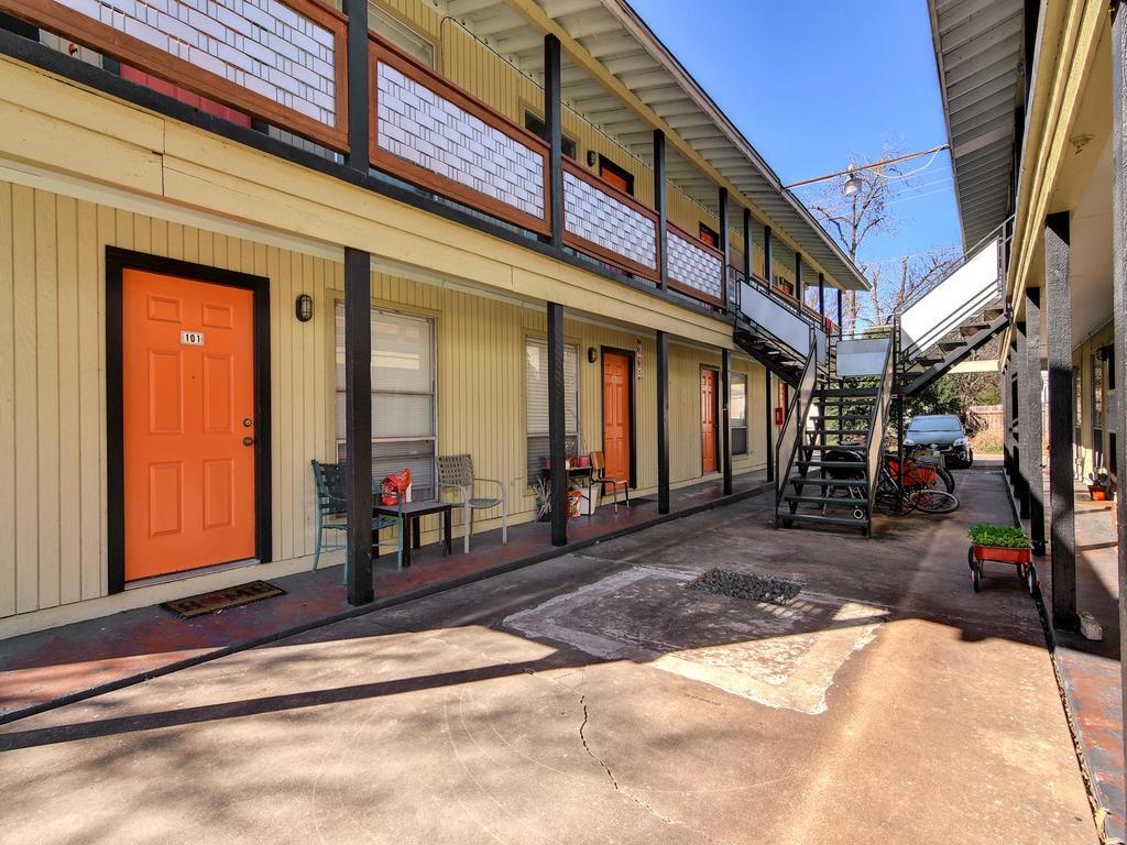 5012 Duval St # 107, Austin, TX 78751