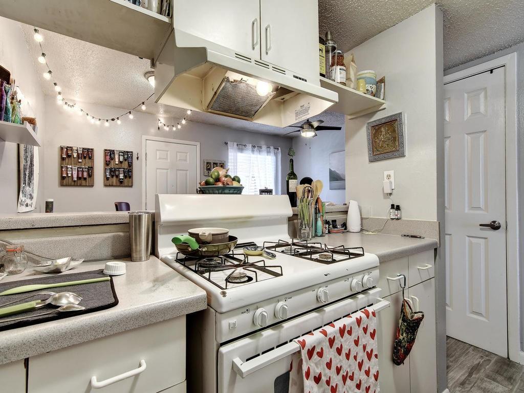 5012 Duval St # 107, Austin, TX 78751