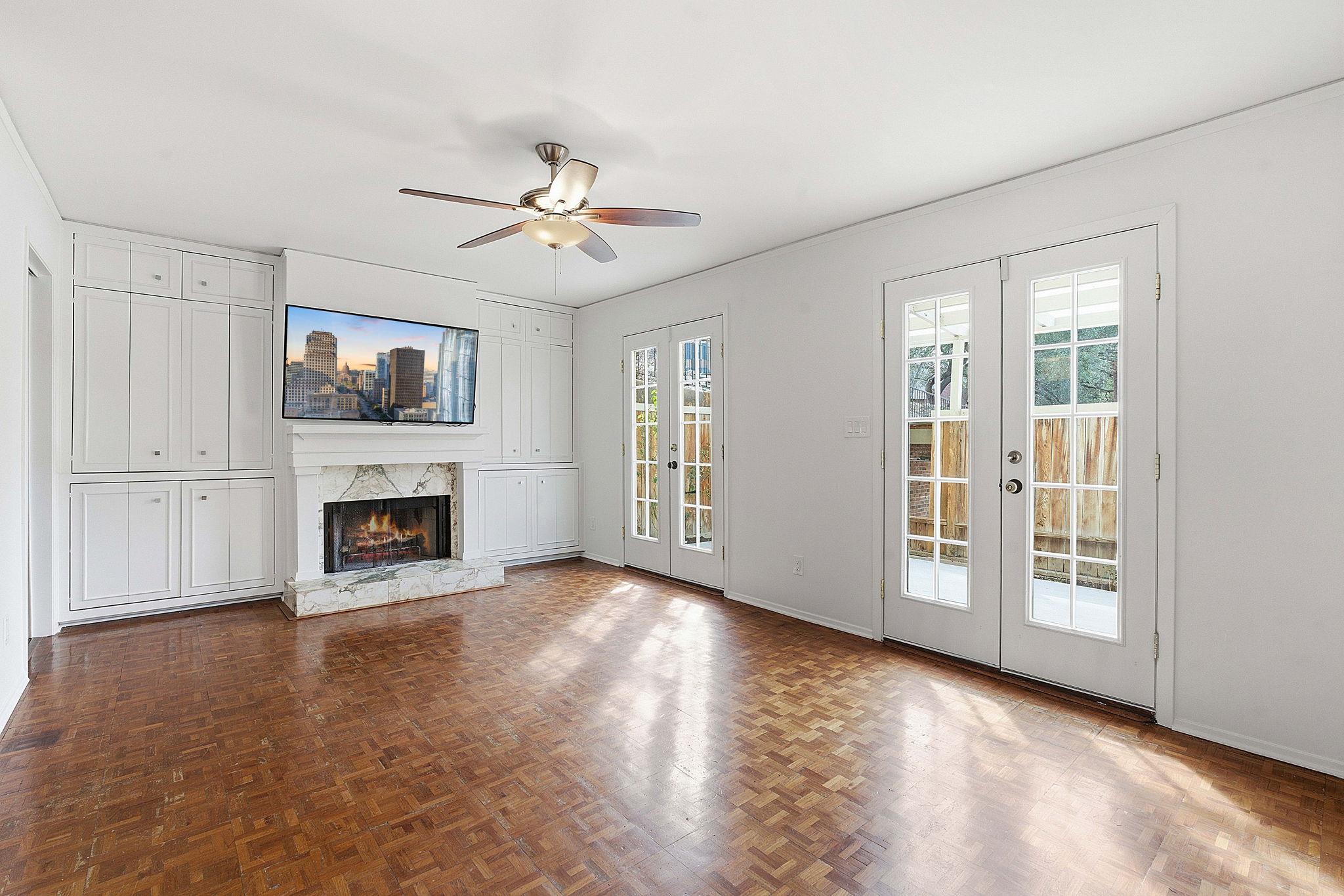 6631 Valleyside Rd, Austin, TX 78731