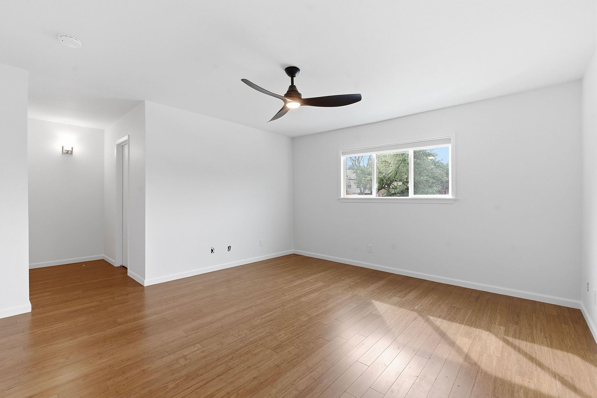 6631 Valleyside Rd, Austin, TX 78731