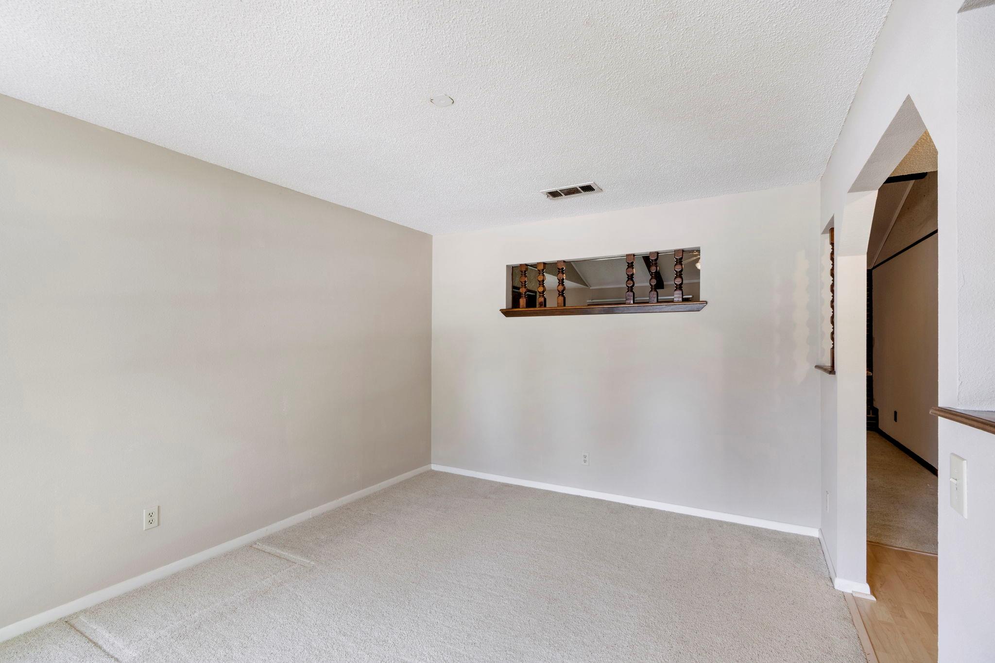 108 Fairlane Dr, Round Rock, TX 78664