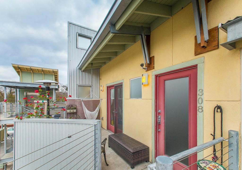 41 Waller St # 308, Austin, TX 78702