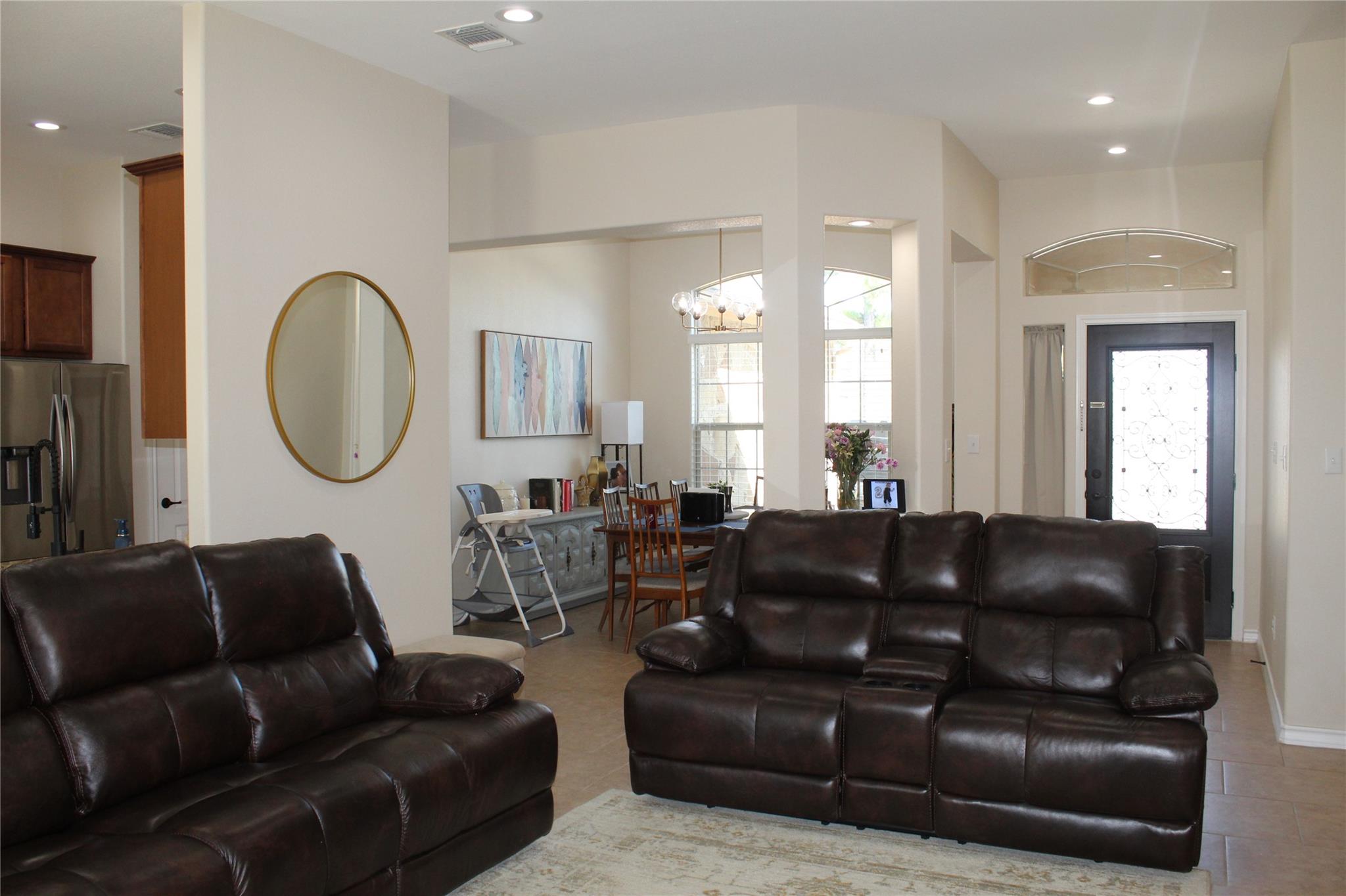 220 Tahitian Dr, Bastrop, TX 78602