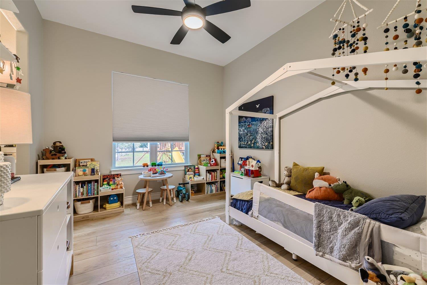 113 Vista View Trail Trl, Spicewood, TX 78669