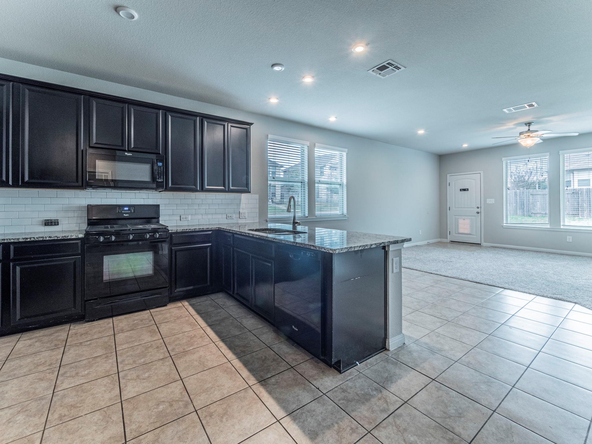 2429 Hat Bender Loop, Round Rock, TX 78664