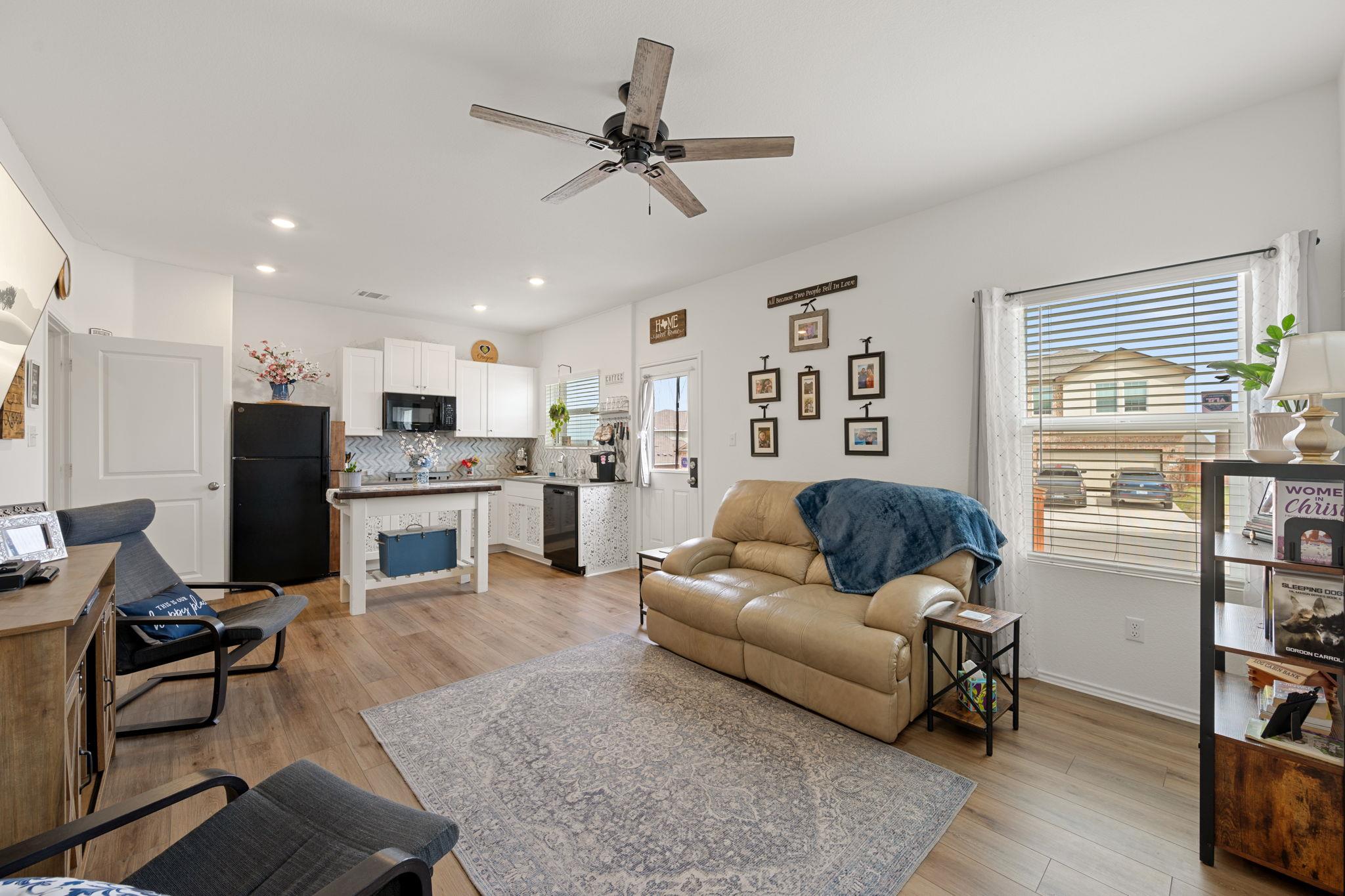 204 Lone Cedar Rd, Marble Falls, TX 78654