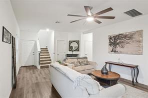 142 Maravillas Bnd, Bastrop, TX 78602