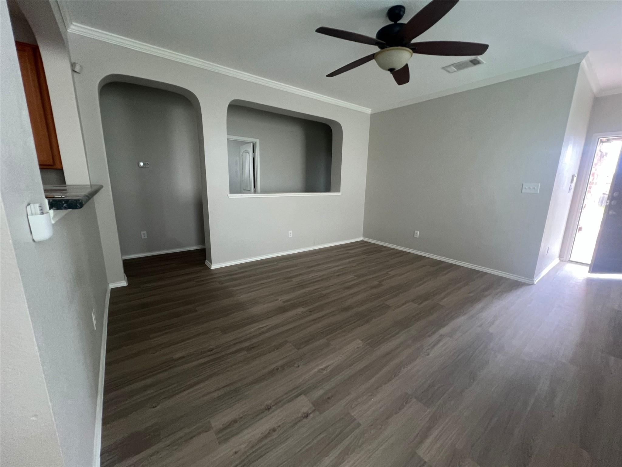 510 New Bridge Dr, Kyle, TX 78640