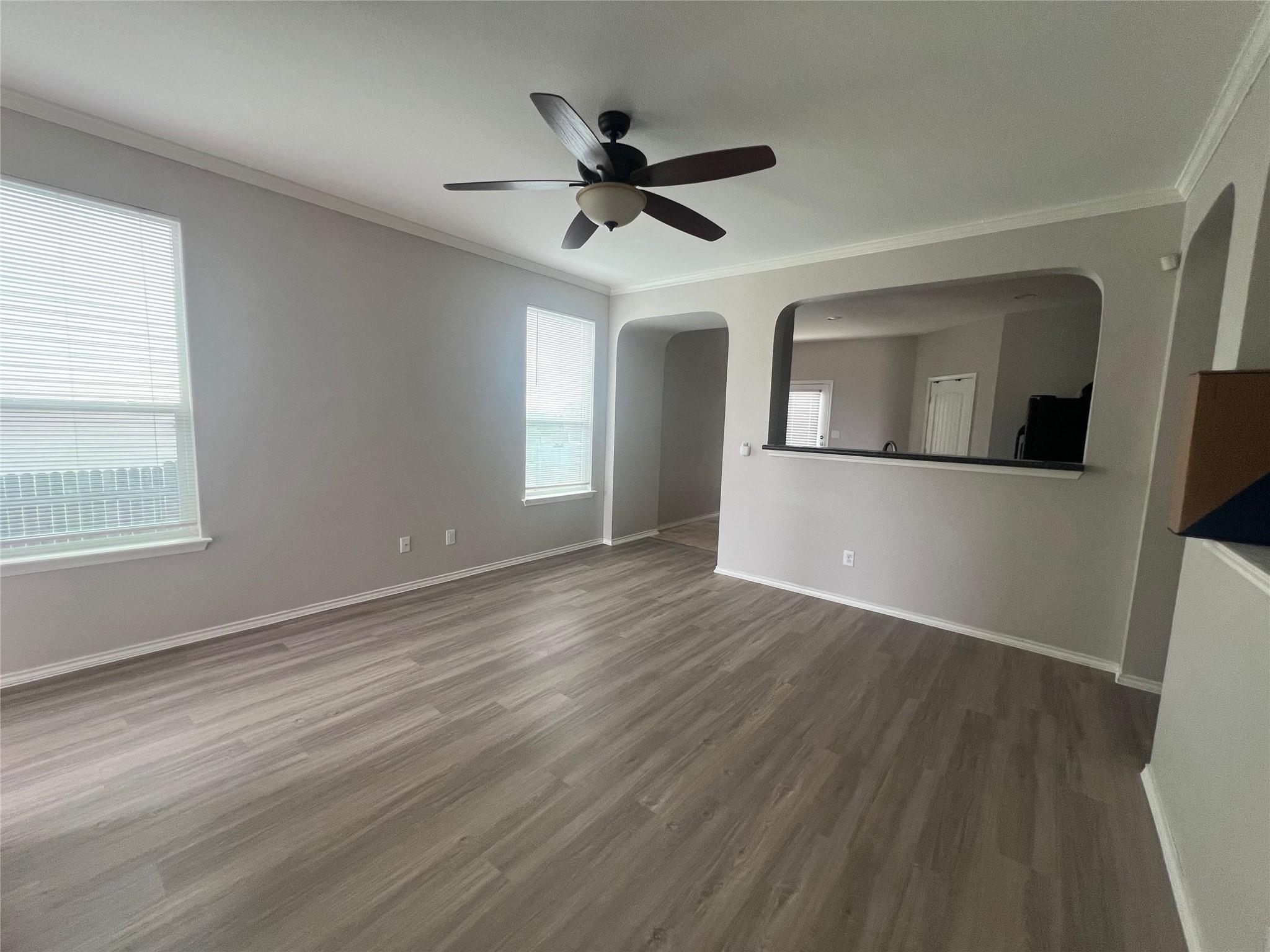 510 New Bridge Dr, Kyle, TX 78640