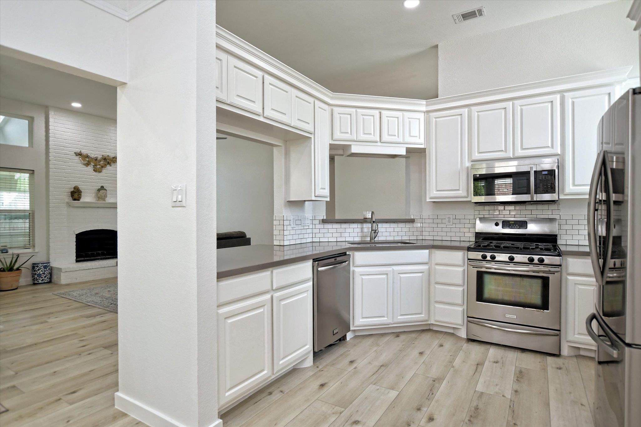 2208 Mimosa Trl, Round Rock, TX 78664