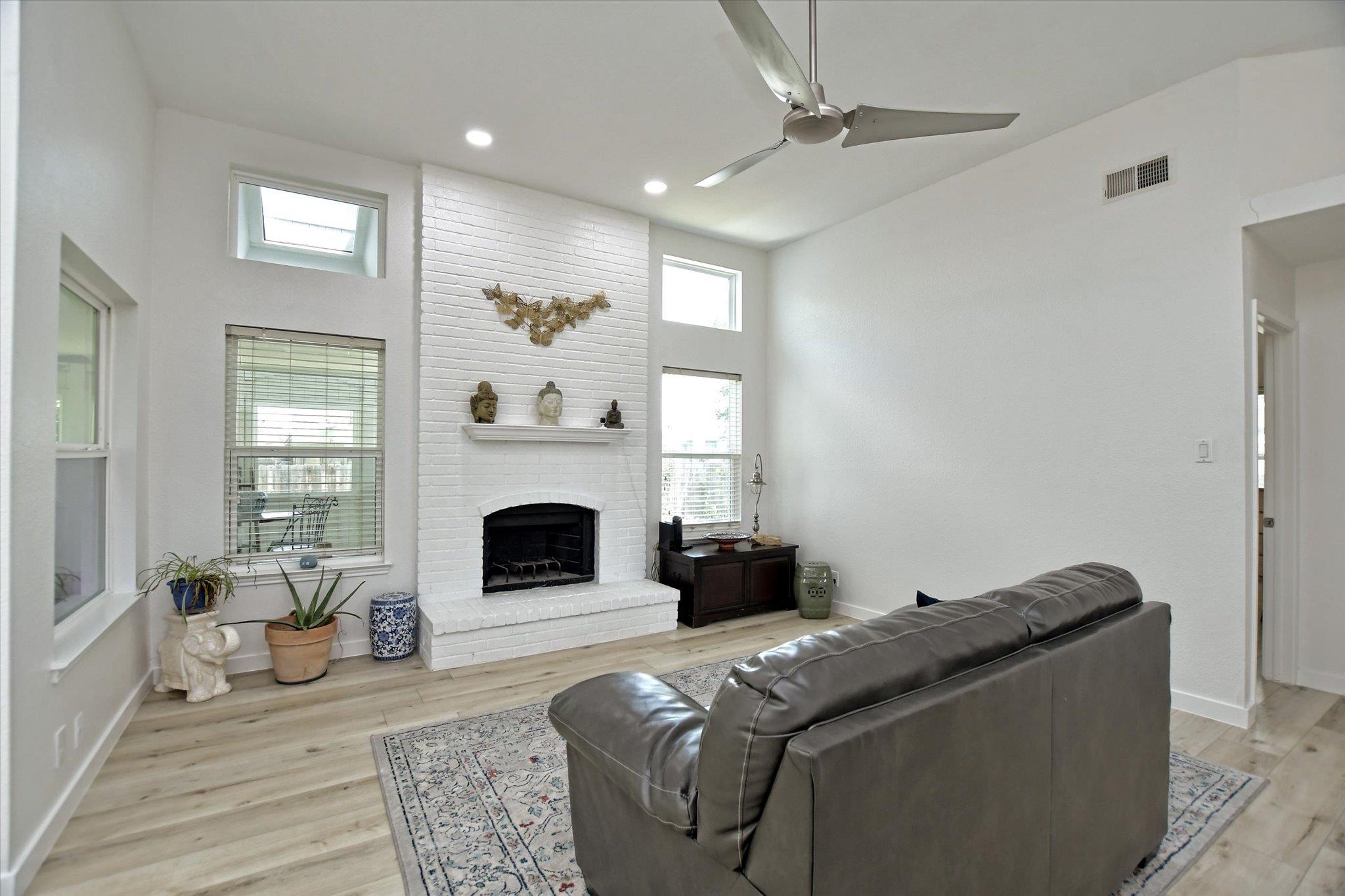 2208 Mimosa Trl, Round Rock, TX 78664