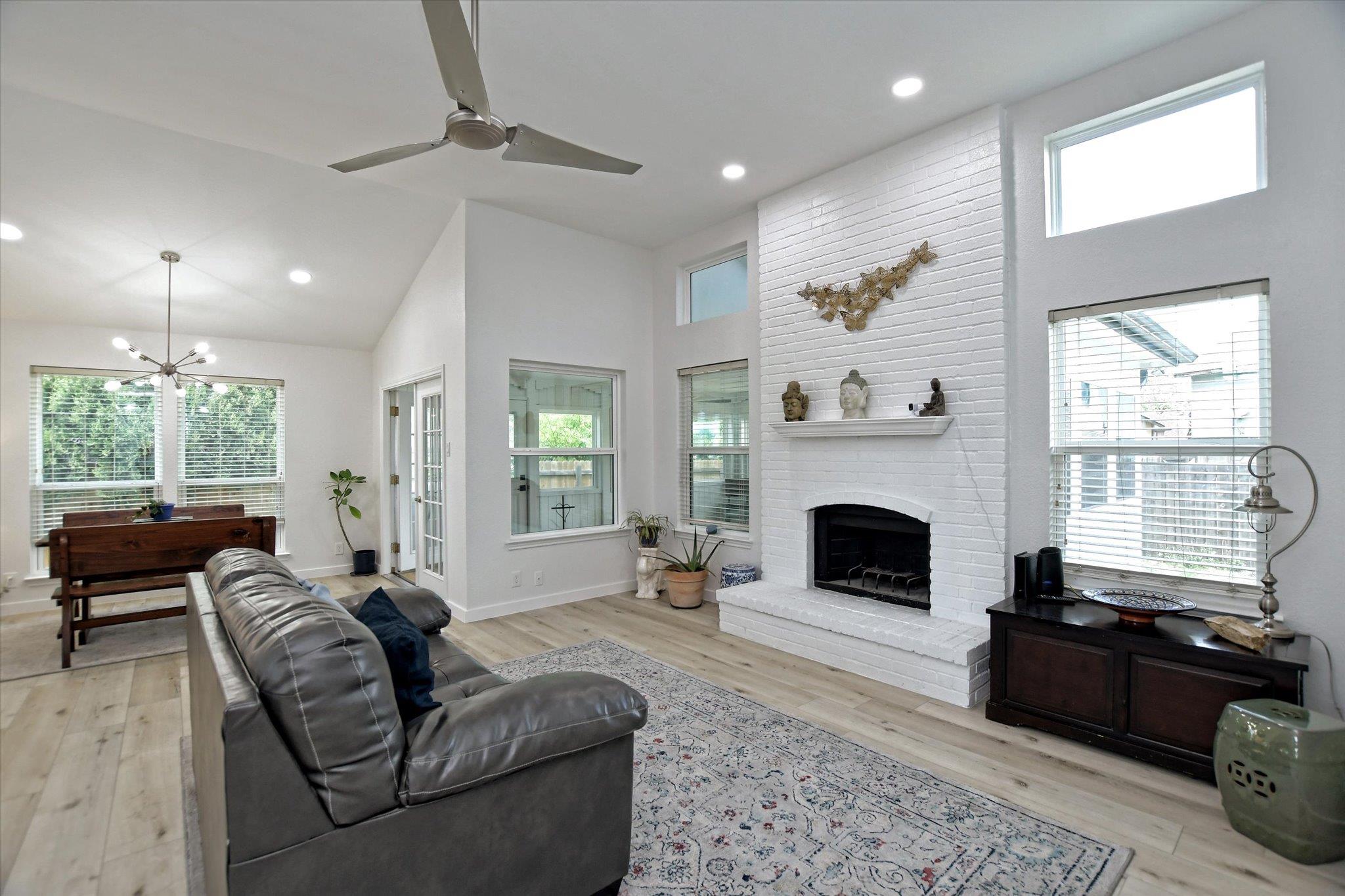 2208 Mimosa Trl, Round Rock, TX 78664