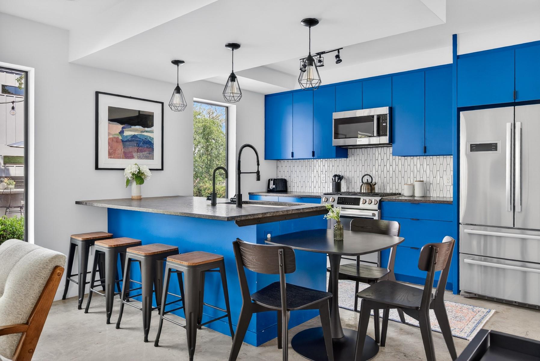 1605 Chelsea Ln # 1 & 2, Austin, TX 78704