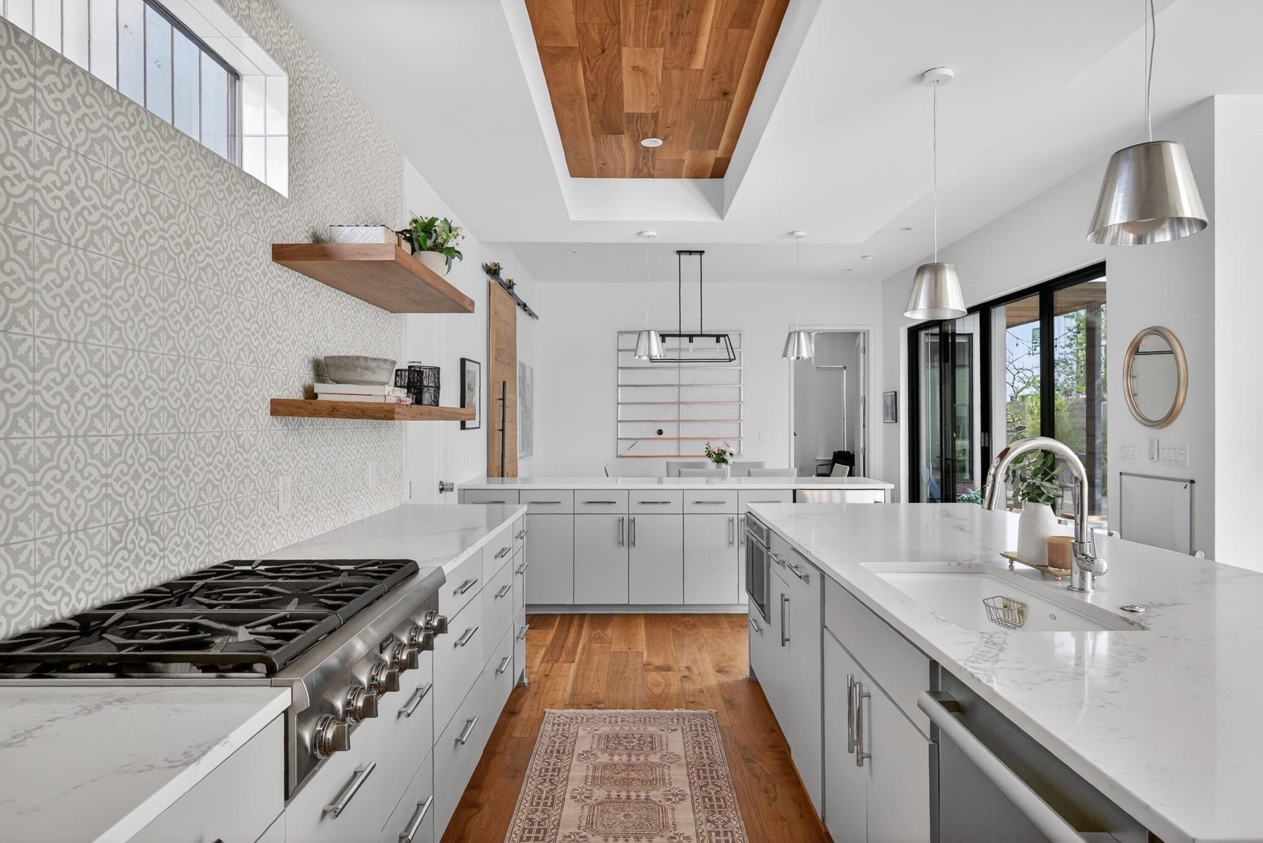 1605 Chelsea Ln # 1 & 2, Austin, TX 78704