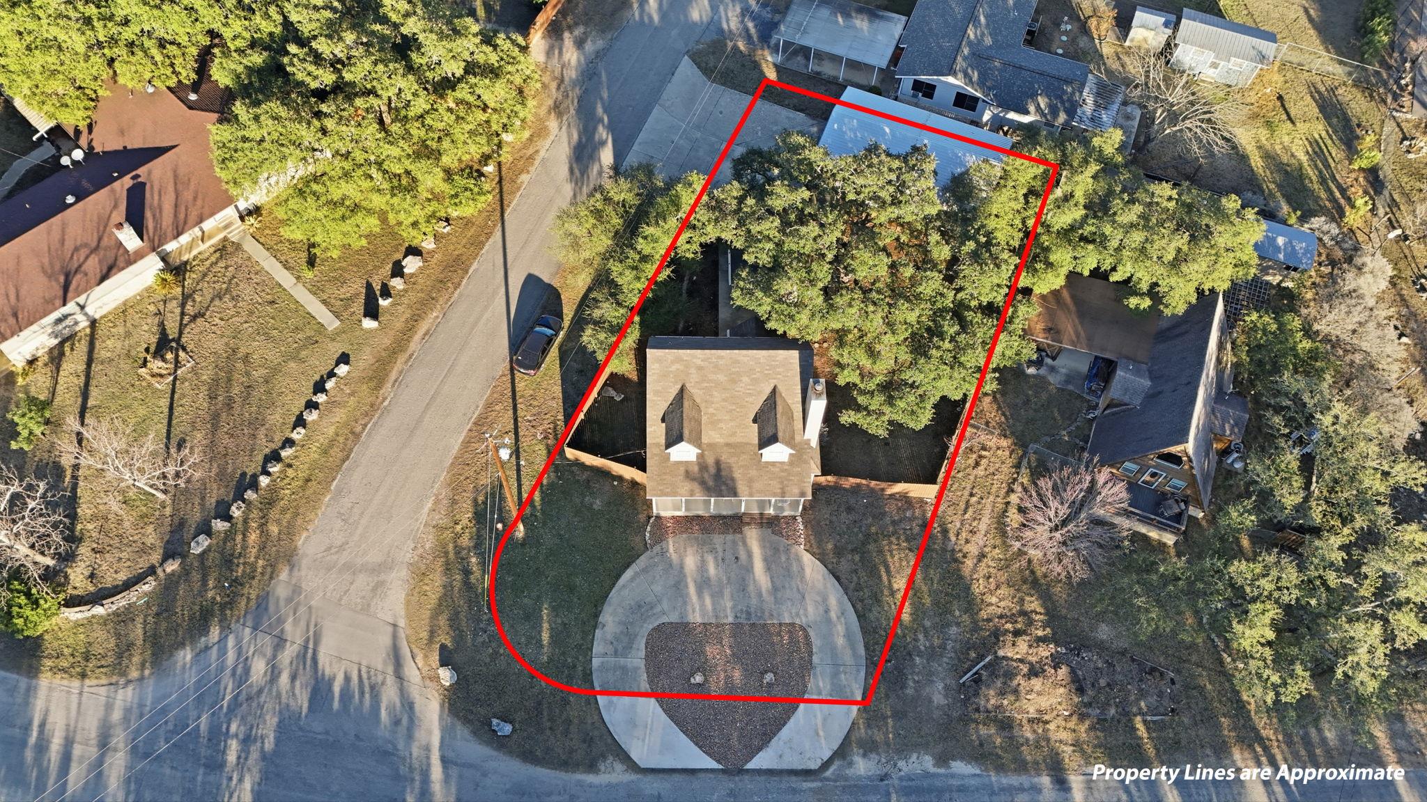 2325 Lakeshore Dr, Canyon Lake, TX 78133