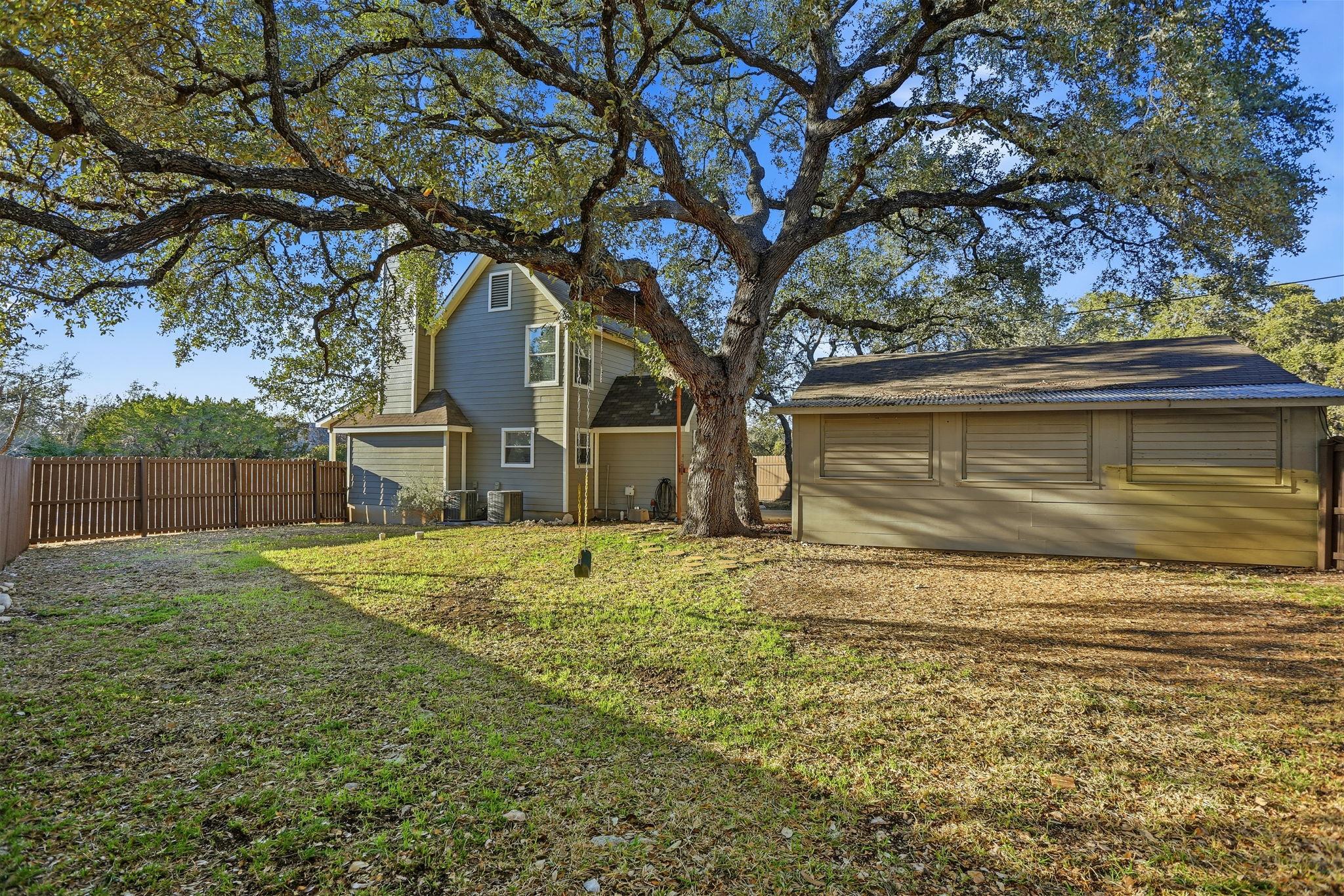 2325 Lakeshore Dr, Canyon Lake, TX 78133