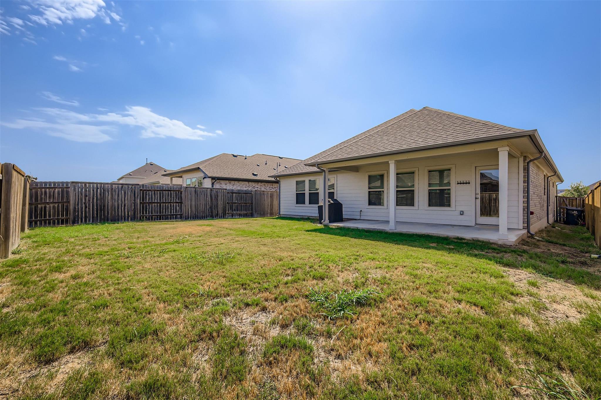 154 Eagle Ford Dr, Kyle, TX 78640
