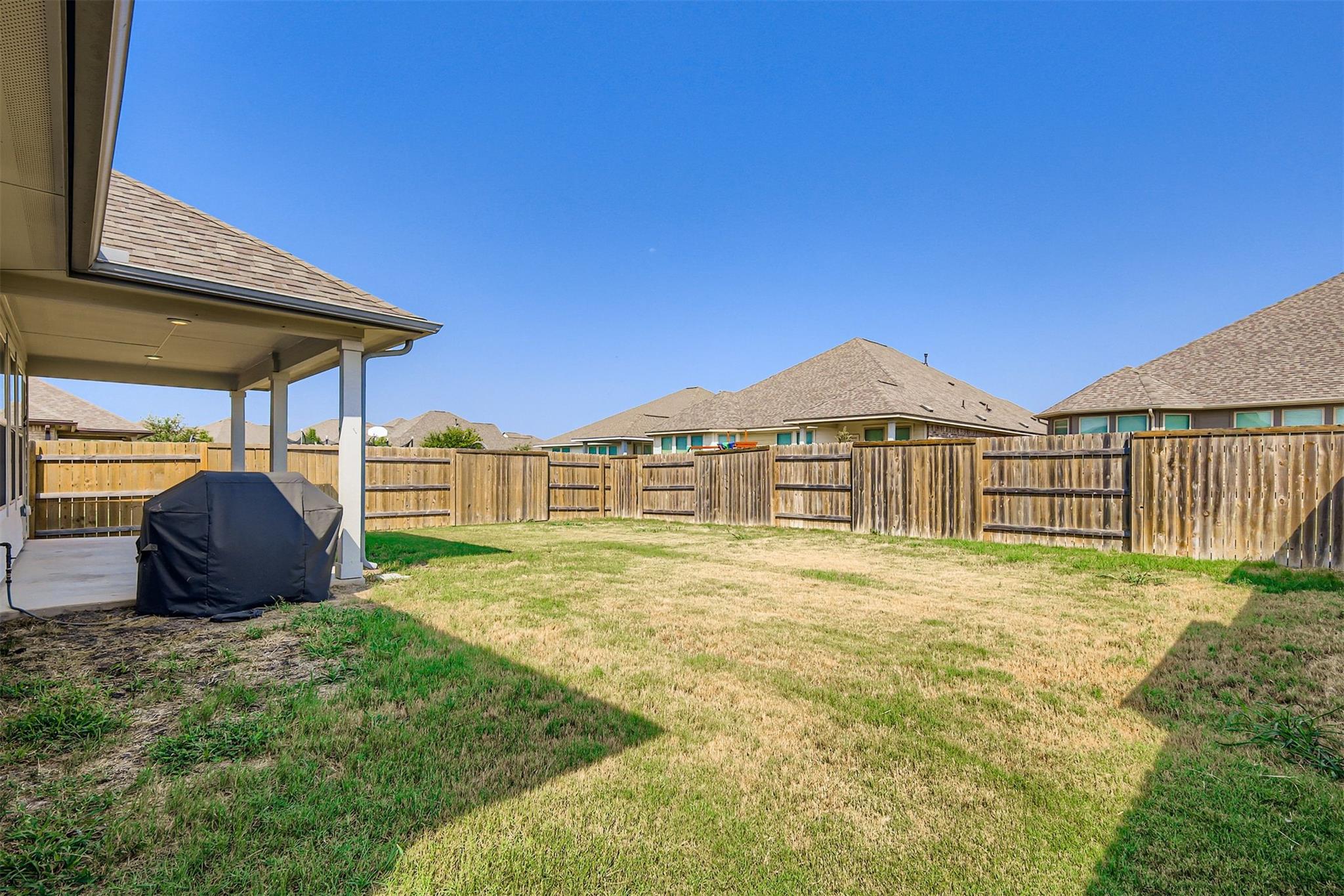 154 Eagle Ford Dr, Kyle, TX 78640