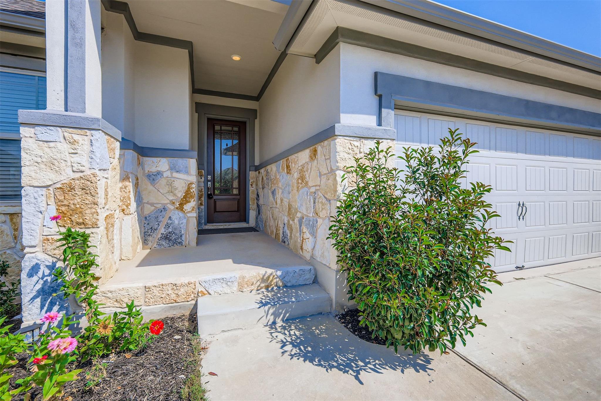 154 Eagle Ford Dr, Kyle, TX 78640