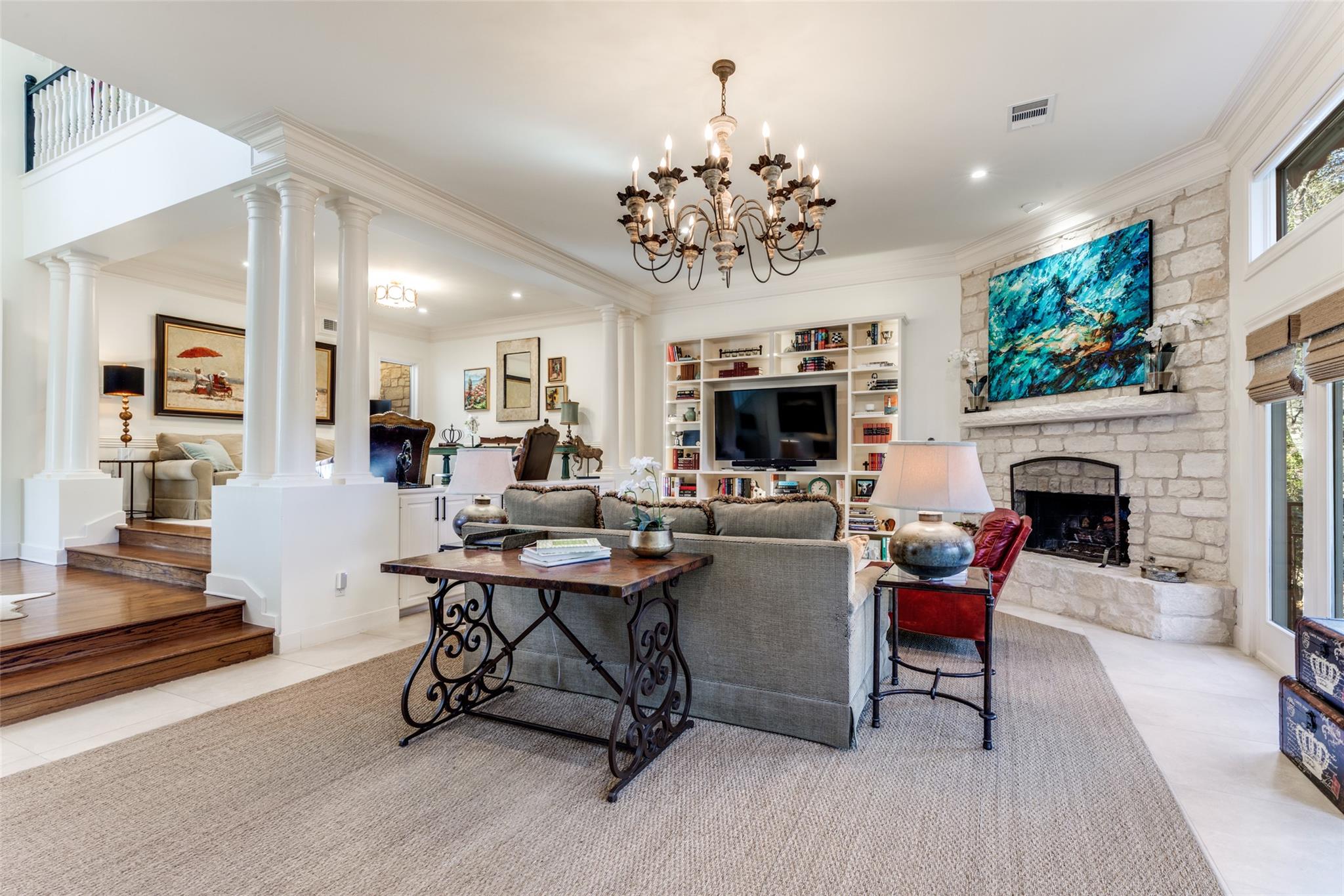 6815 Cougar Run, Austin, TX 78731