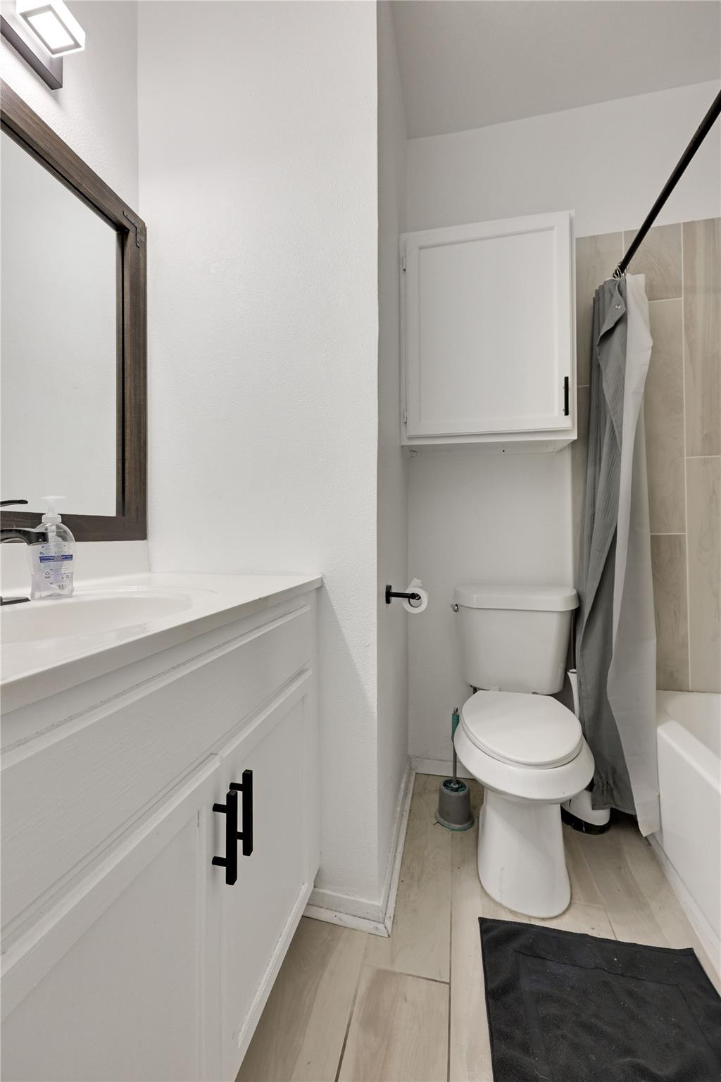 2801 Rio Grande St # 103, Austin, TX 78705