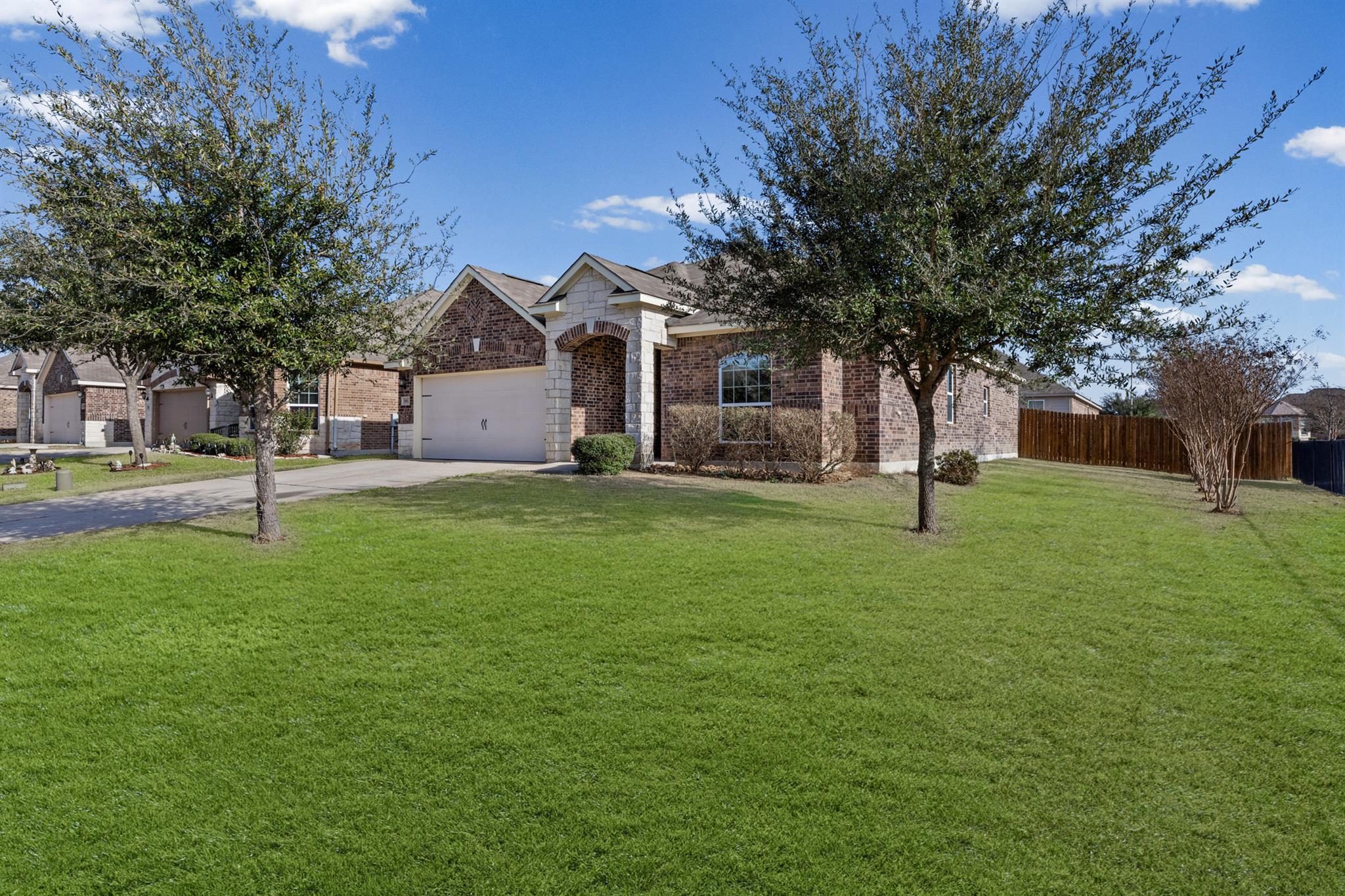 19513 Smith Gin St, Manor, TX 78653
