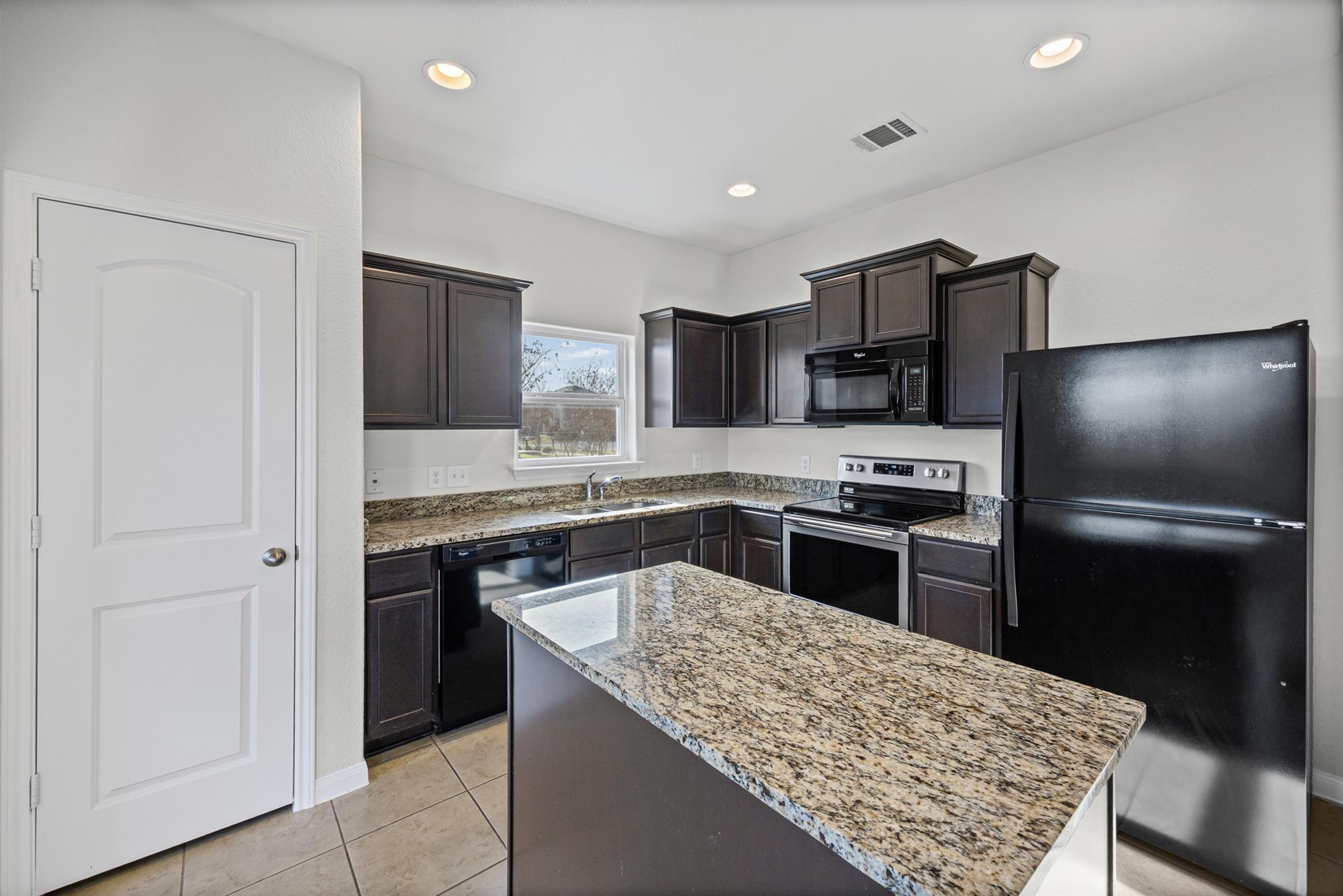 19513 Smith Gin St, Manor, TX 78653