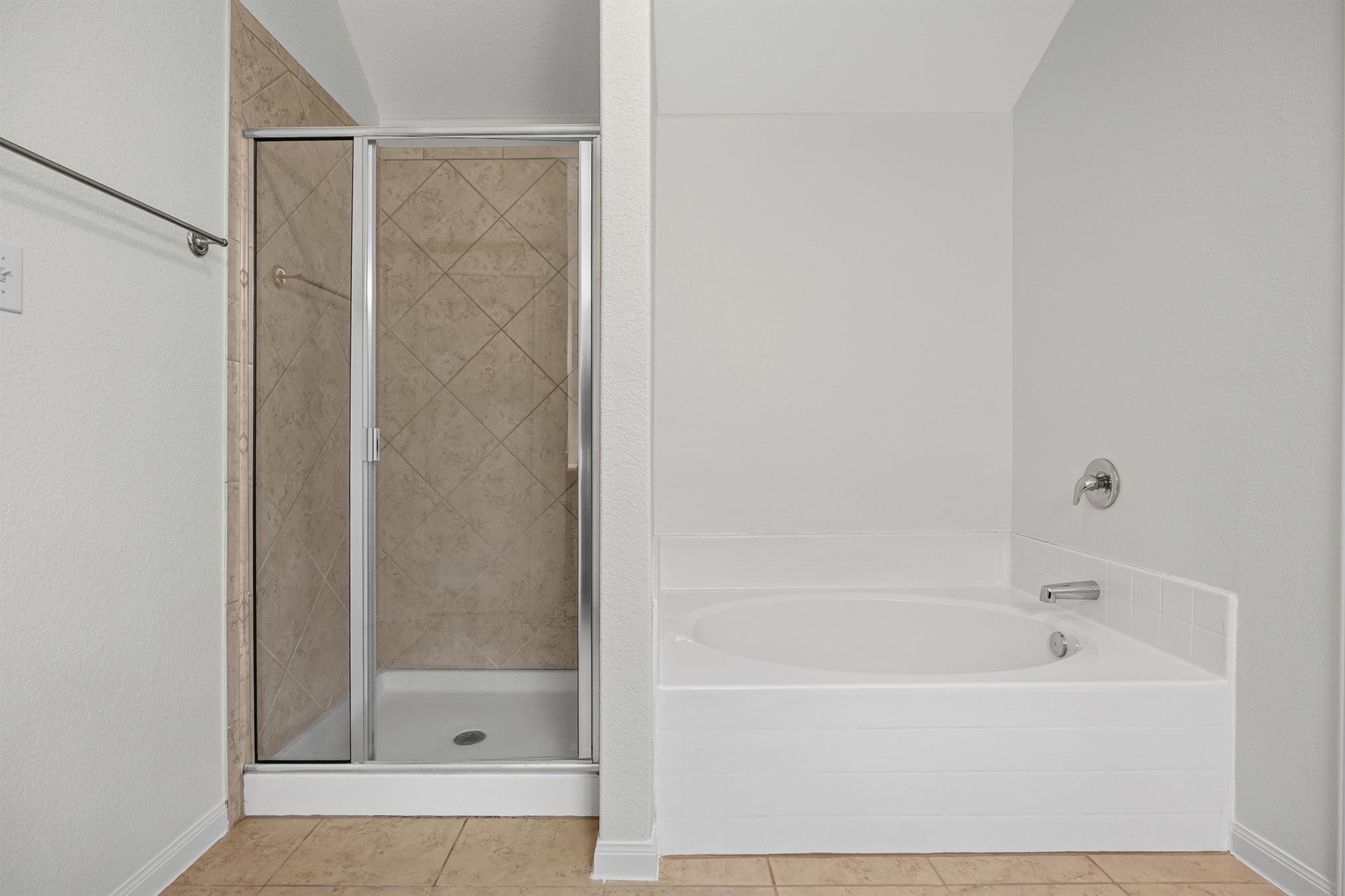 19513 Smith Gin St, Manor, TX 78653