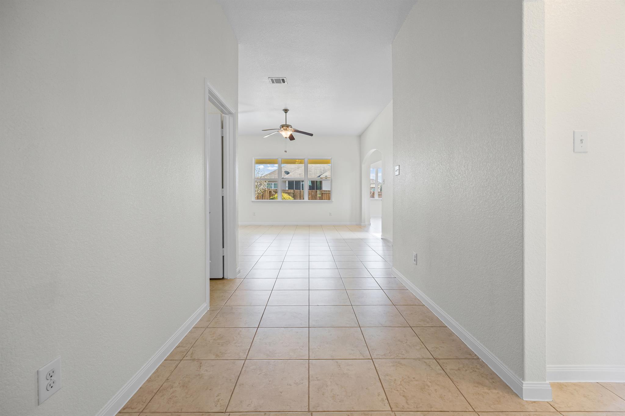 19513 Smith Gin St, Manor, TX 78653