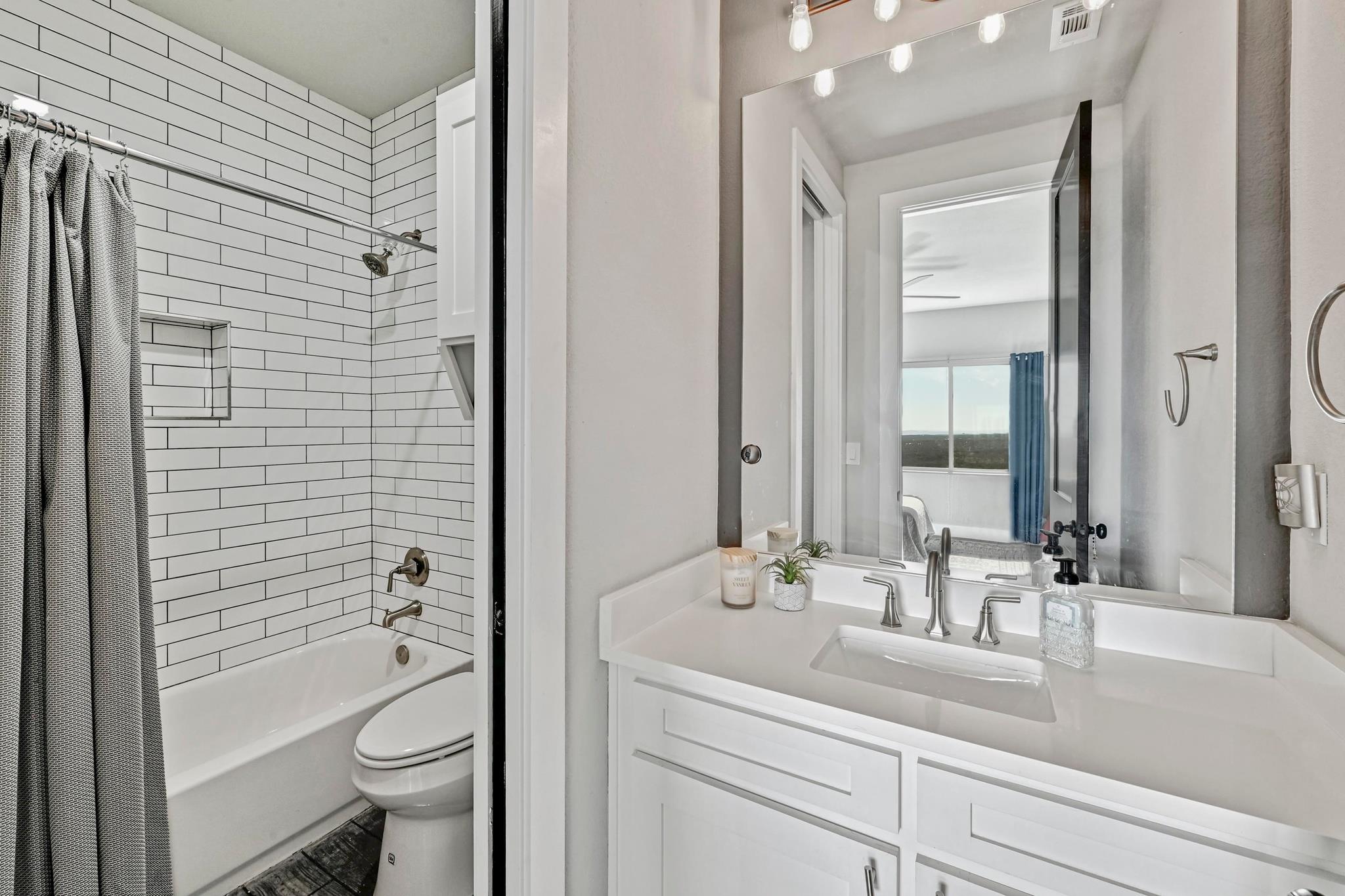 220 Eagle Rdg, Burnet, TX 78611