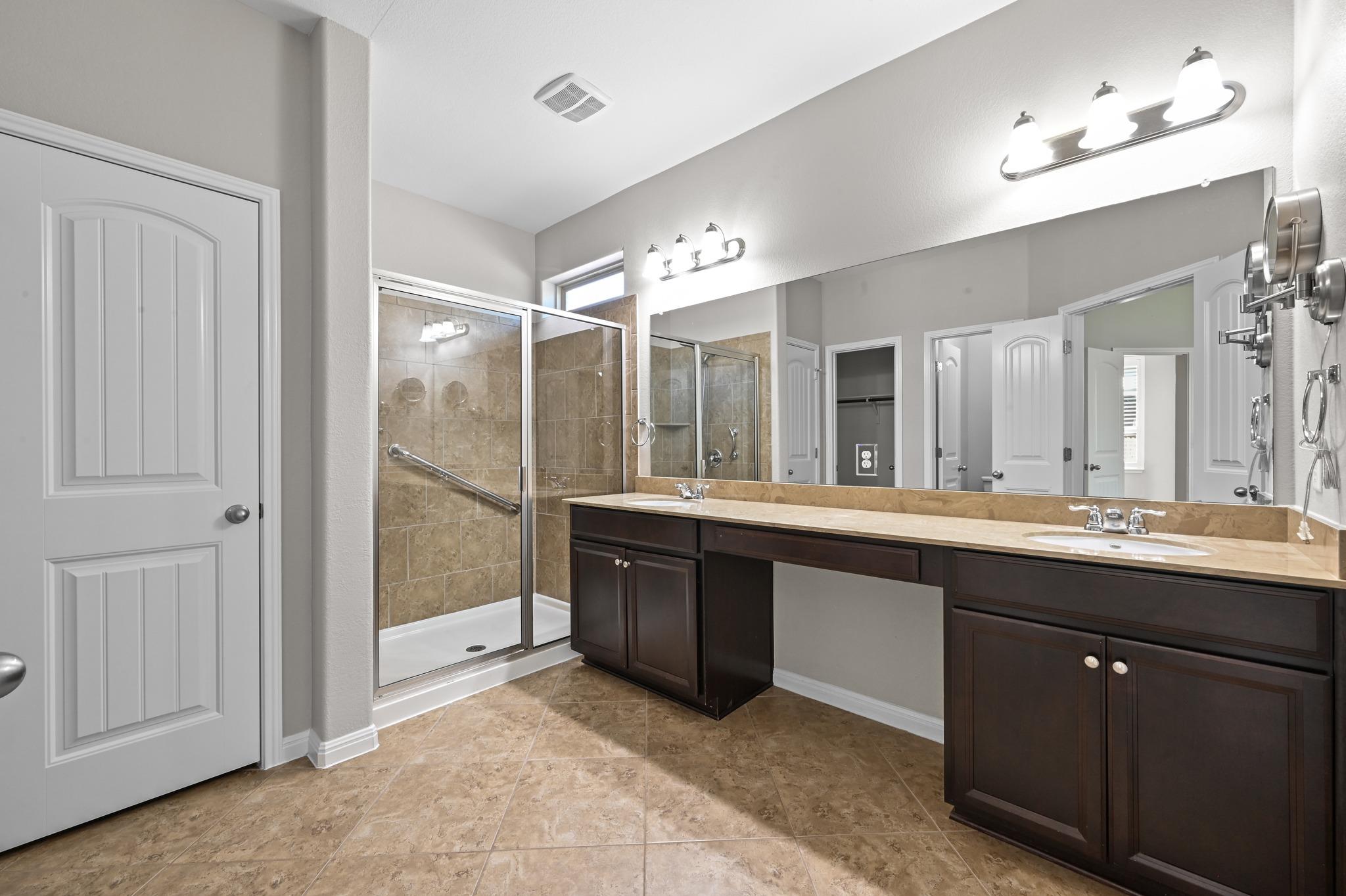 224 Pettigrew Path, Buda, TX 78610