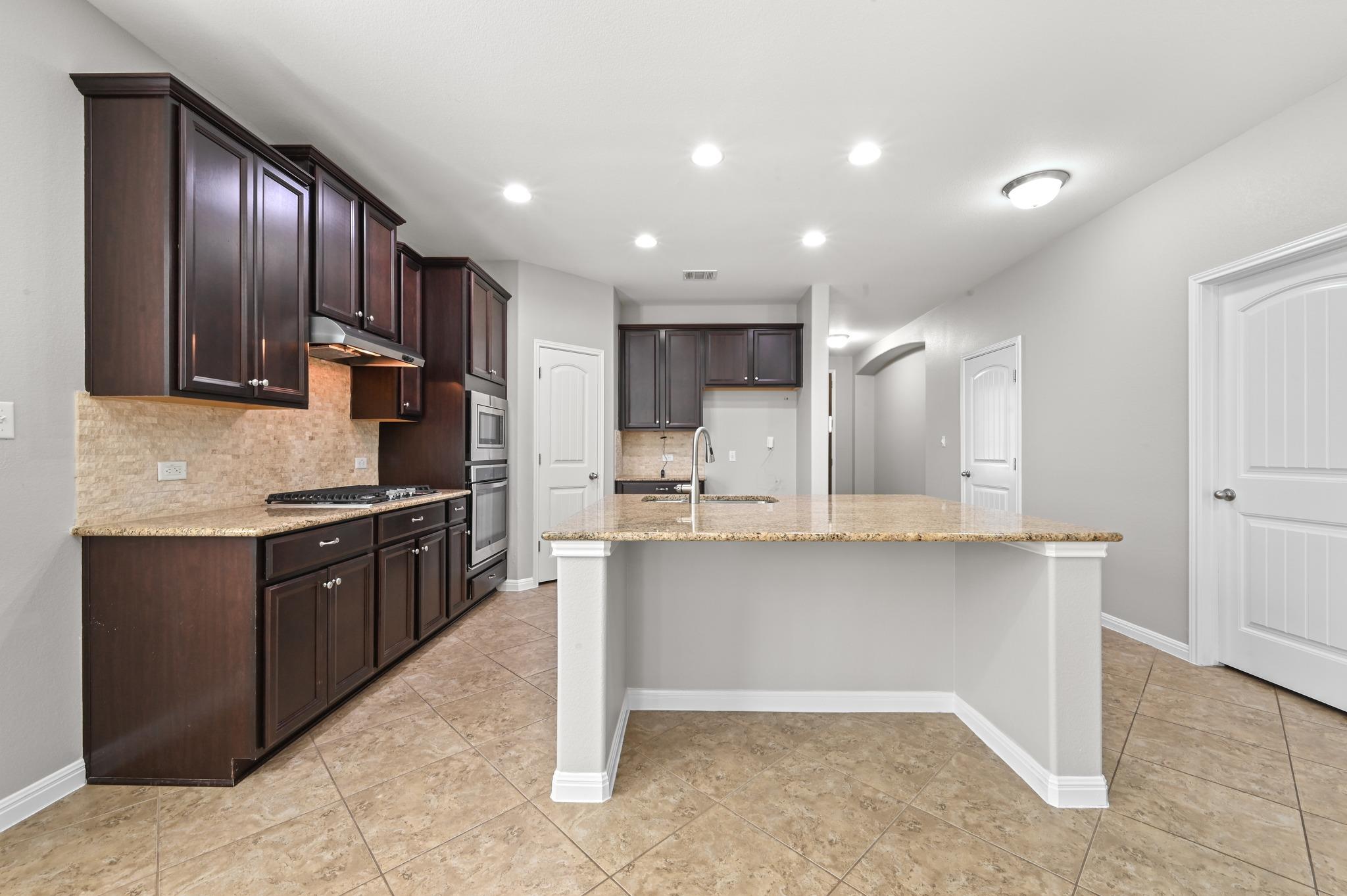 224 Pettigrew Path, Buda, TX 78610