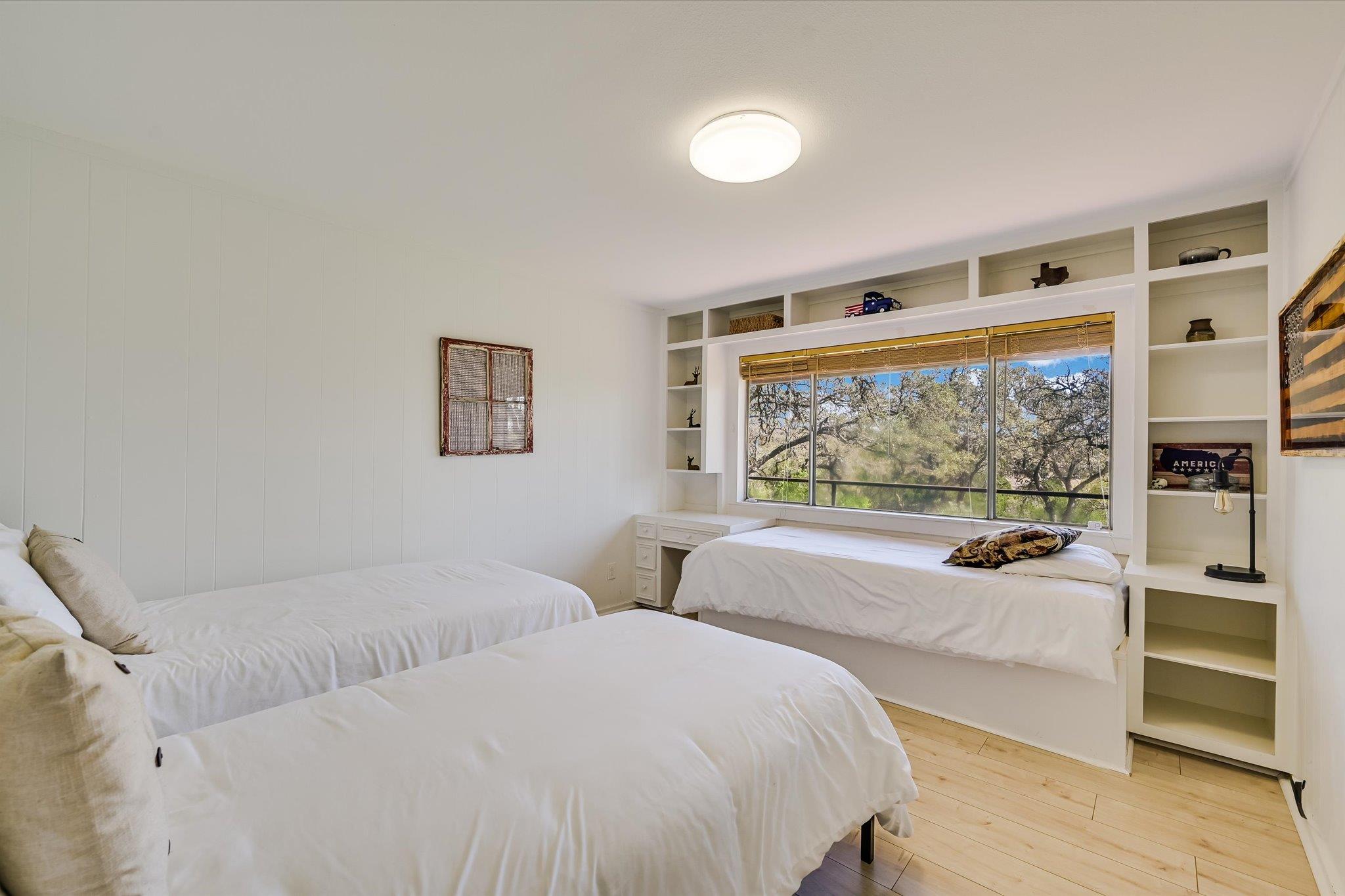 411 Whitetail Ridge Rd, Dripping Springs, TX 78620