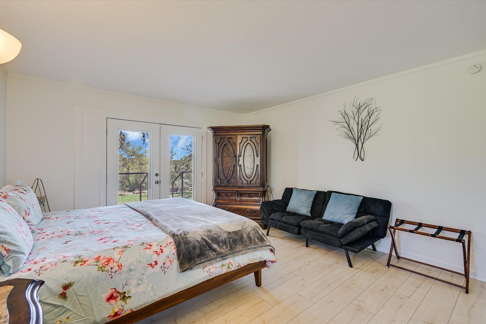 411 Whitetail Ridge Rd, Dripping Springs, TX 78620